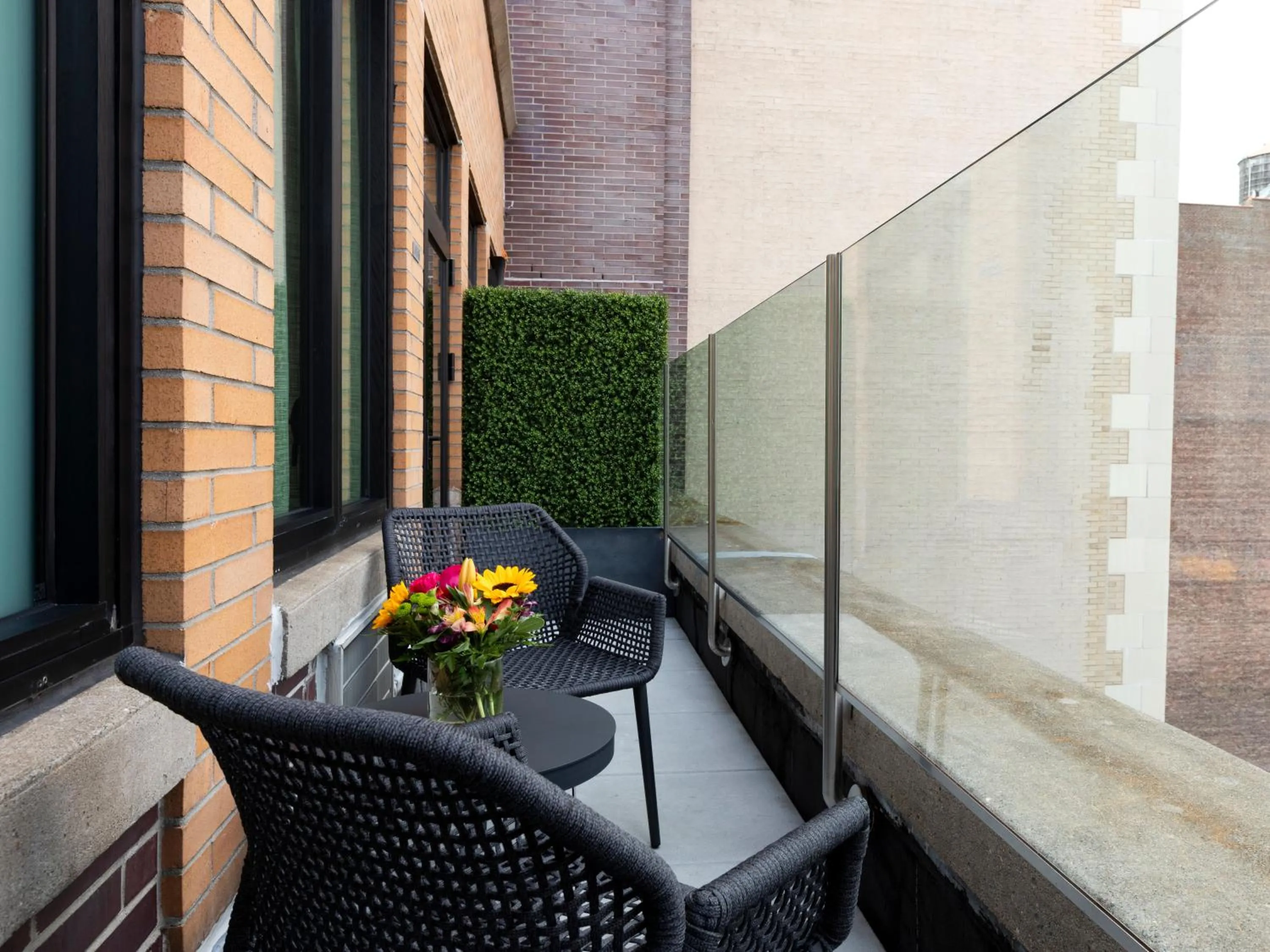 Balcony/Terrace in Broadway Plaza Hotel