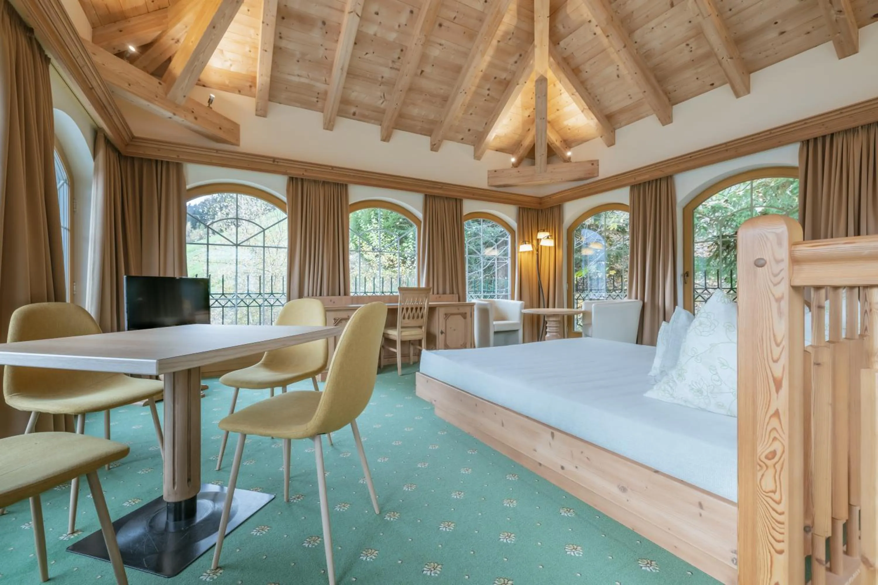 Photo of the whole room, Bed in KERSCHDORFER - wohlfühlhotel garni - adults only