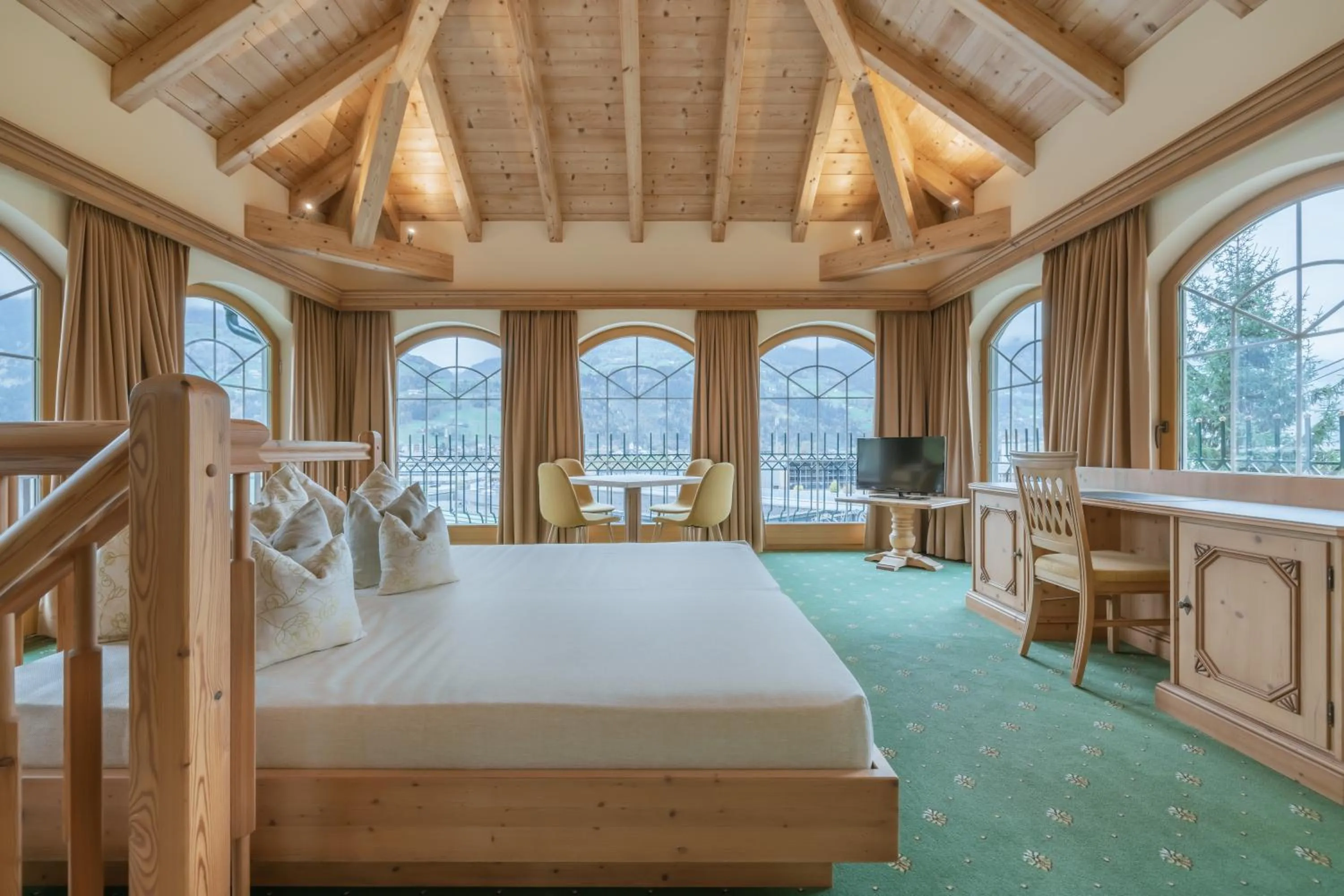 Photo of the whole room, Bed in KERSCHDORFER - wohlfühlhotel garni - adults only