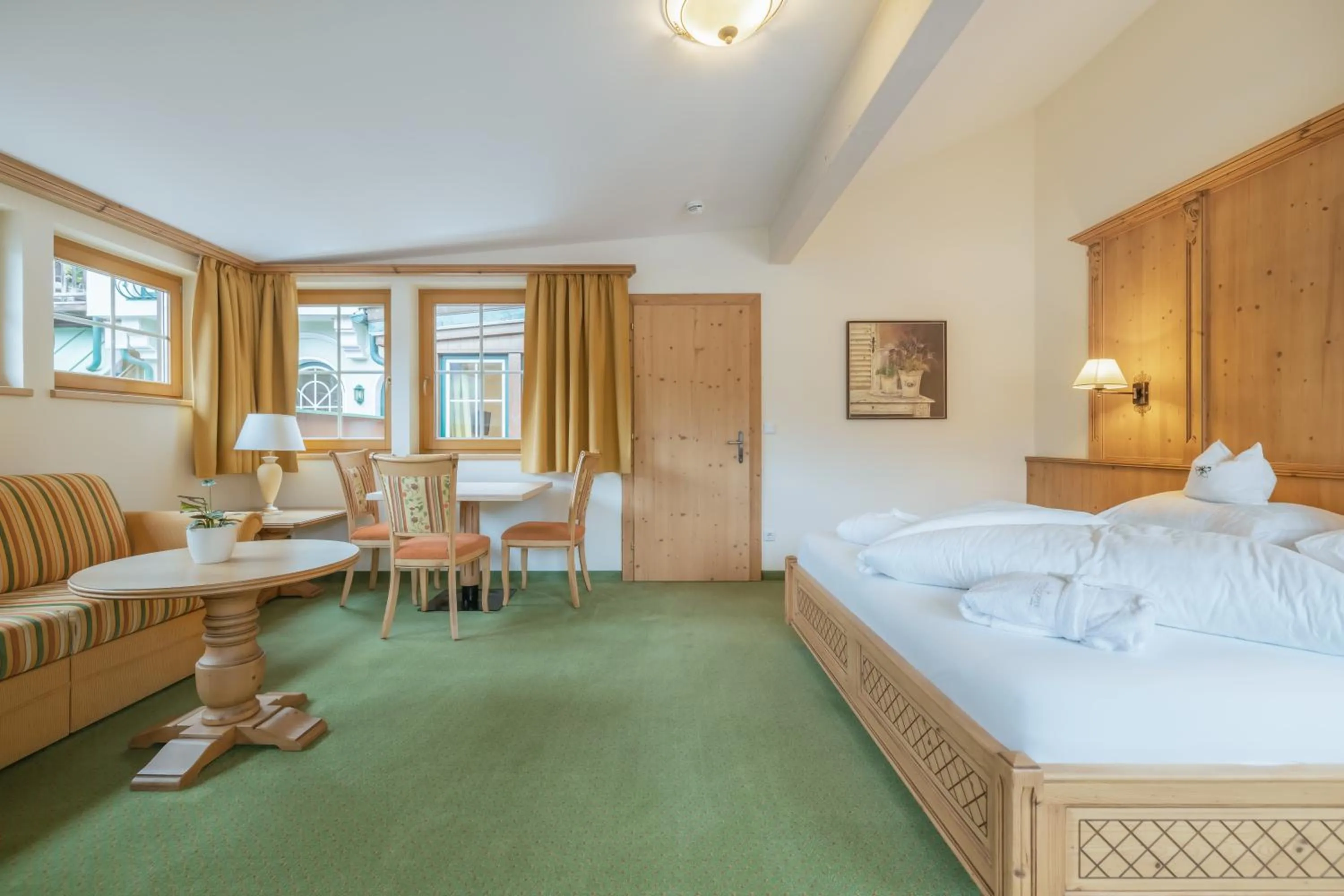 Photo of the whole room, Bed in KERSCHDORFER - wohlfühlhotel garni - adults only