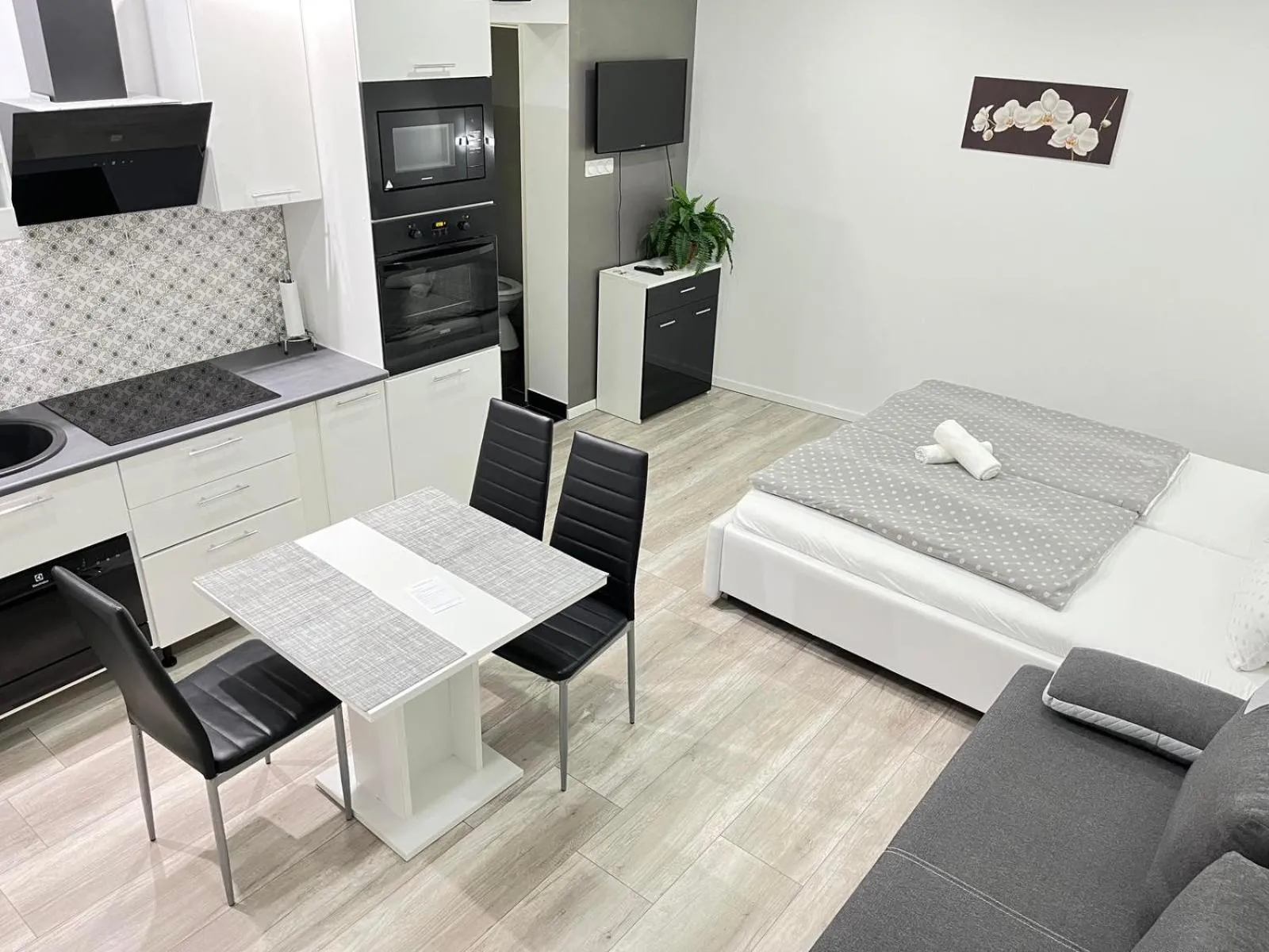 Photo of the whole room in Aqua Wellness Apartments