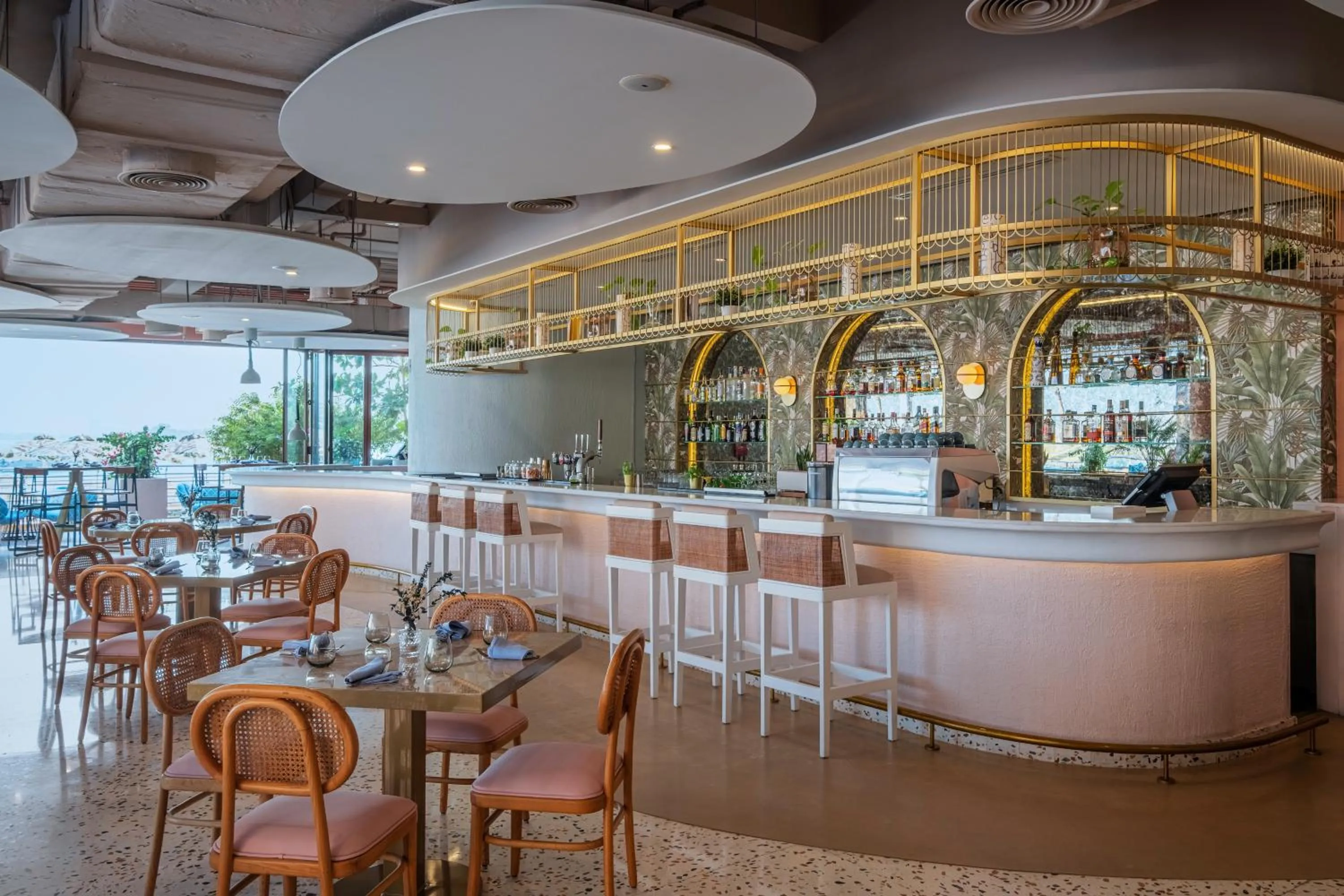 Restaurant/places to eat in Andaz Family Suites by Hyatt- Palm Jumeirah