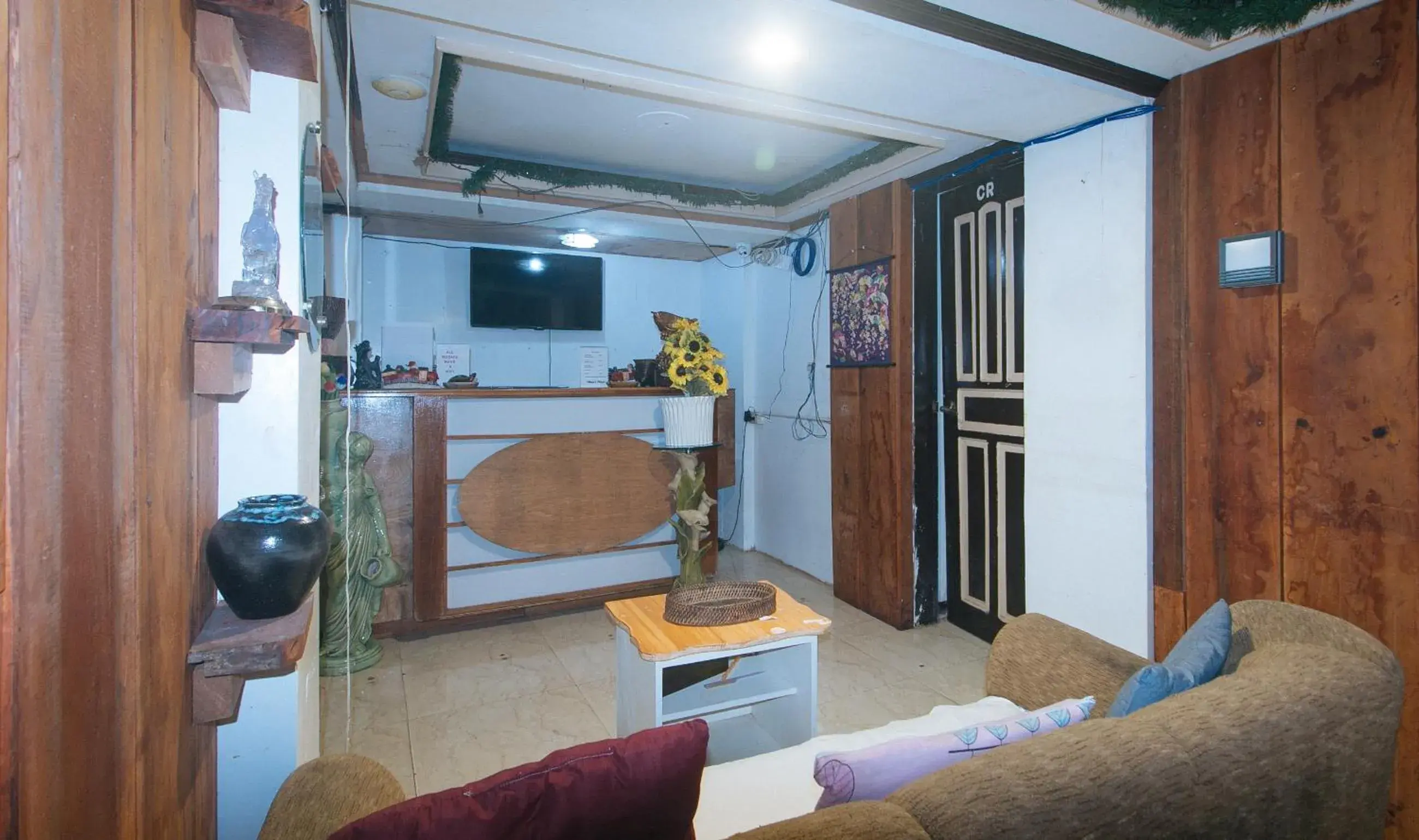 RedDoorz at Minas Place 1 Tacloban RedDoorz at Minas Place 1 Tacloban