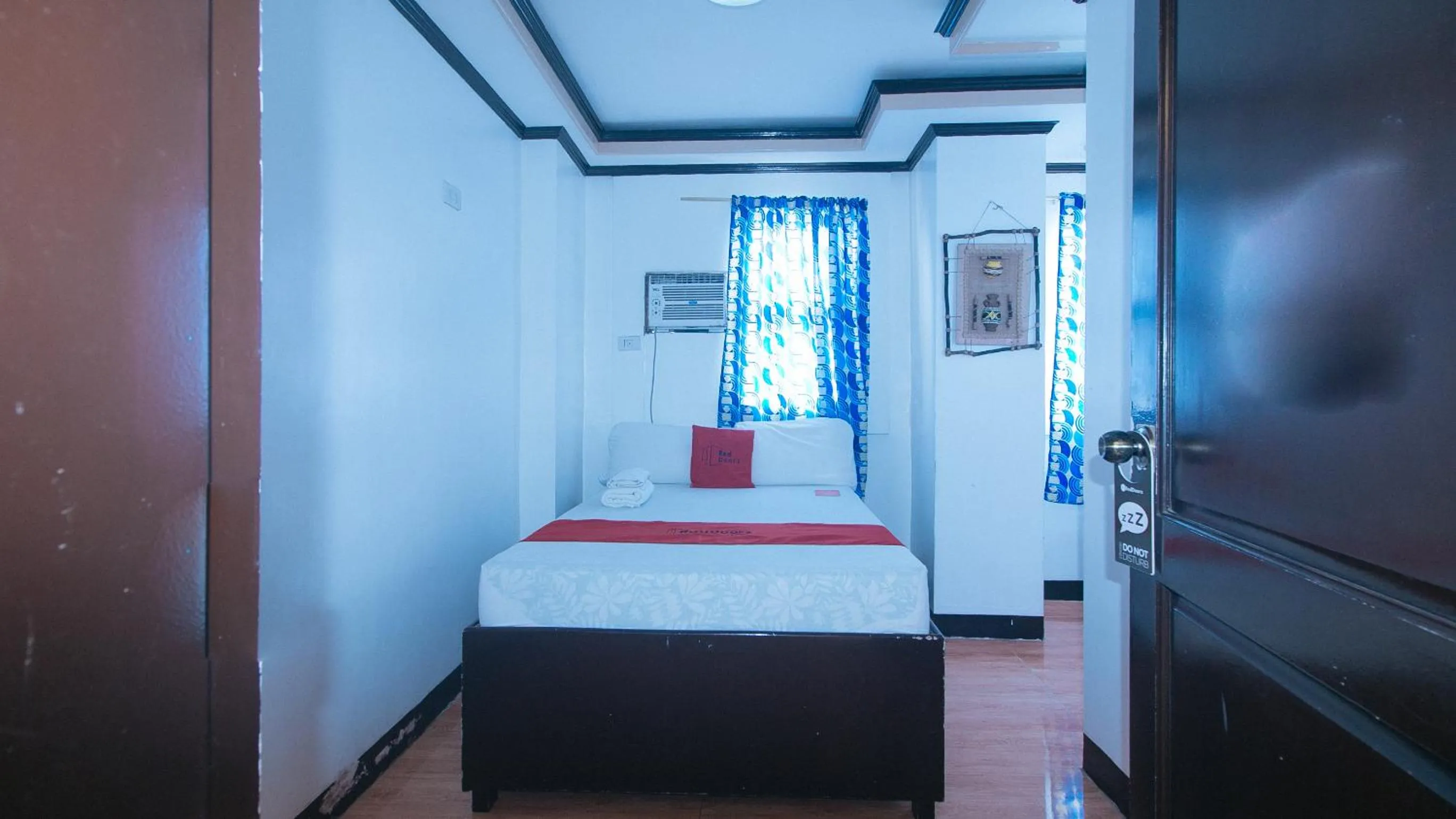 Bed in RedDoorz at Minas Place 1 Tacloban