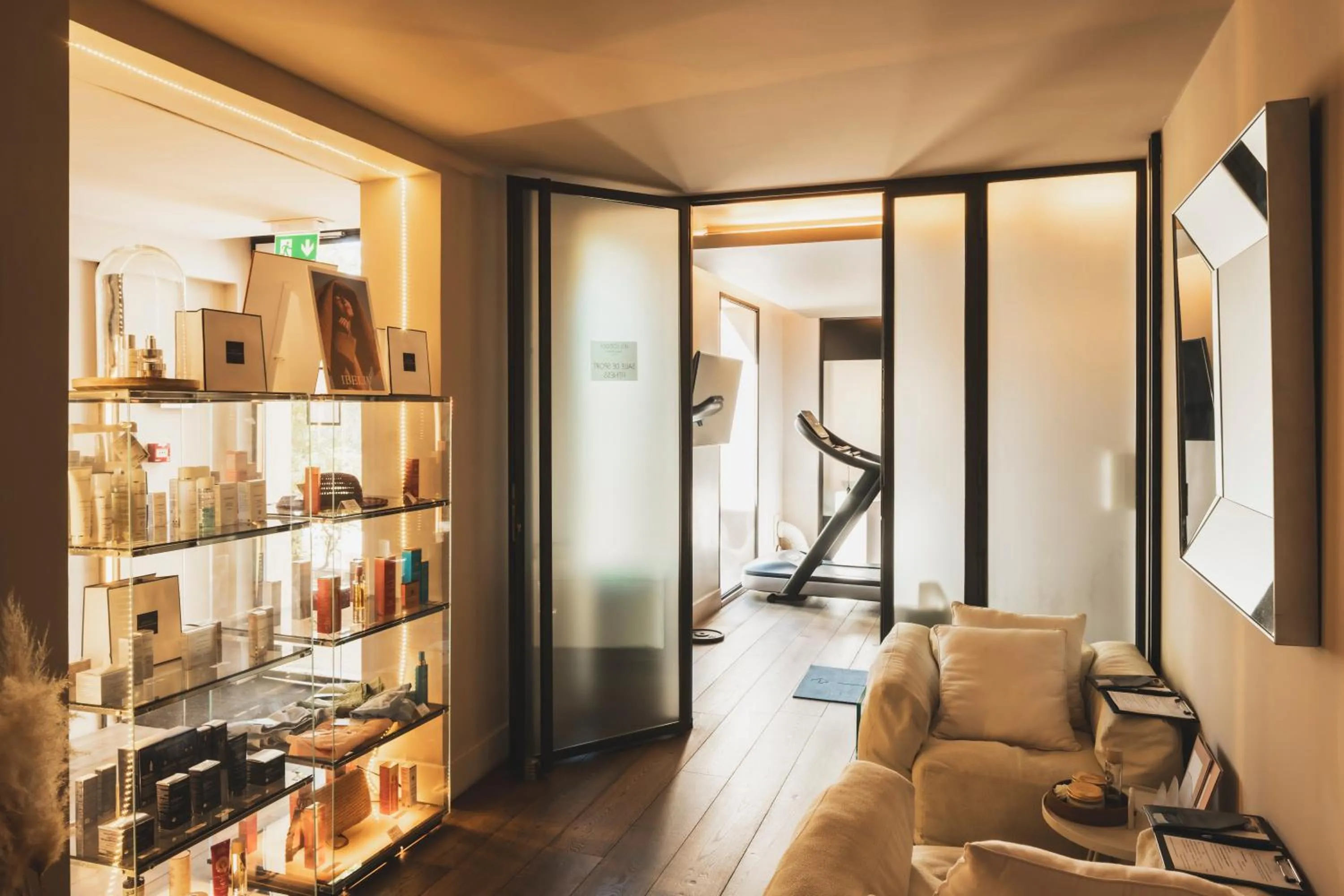 Spa and wellness centre/facilities in Les Lodges Sainte-Victoire Hotel & Spa