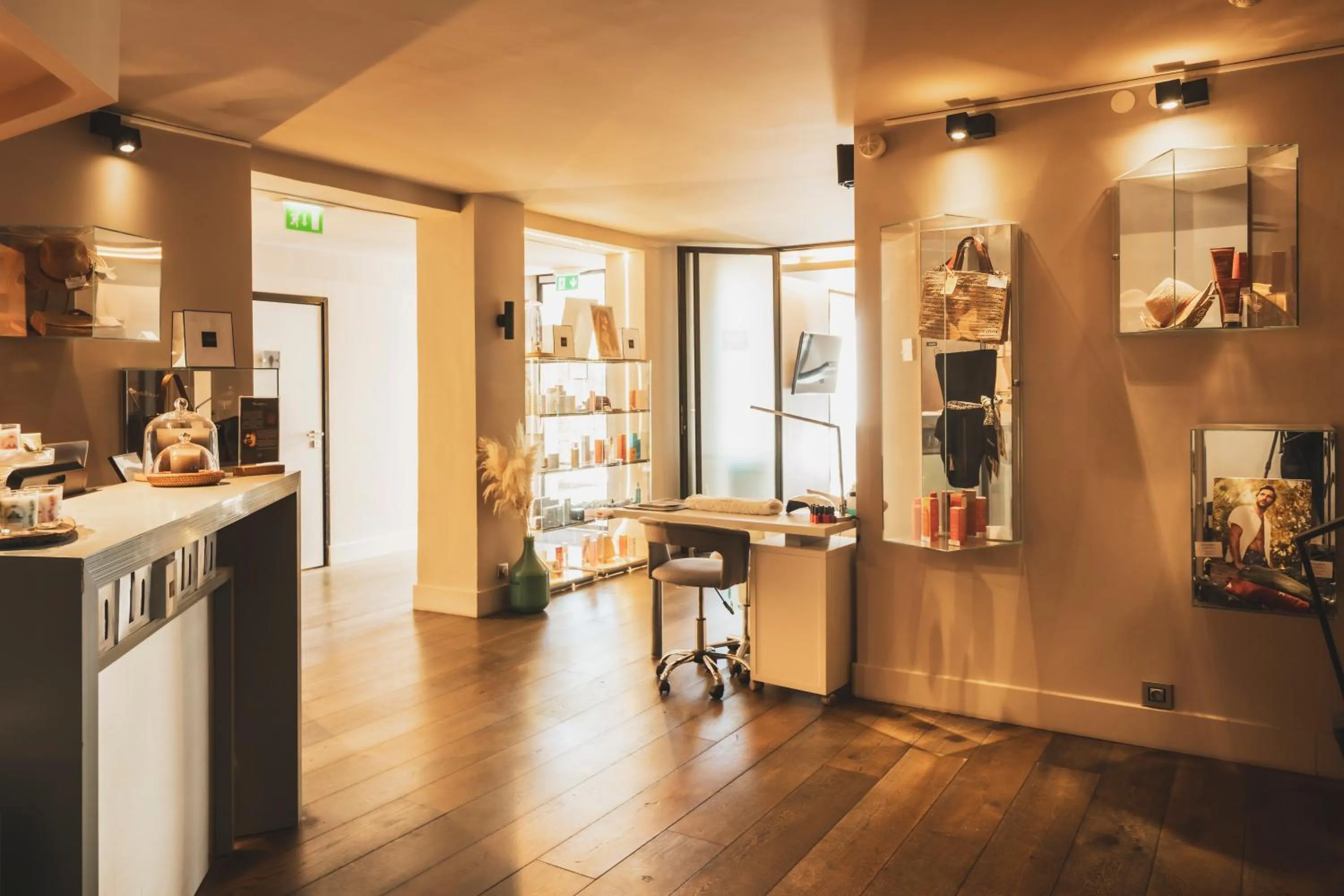 Spa and wellness centre/facilities in Les Lodges Sainte-Victoire Hotel & Spa