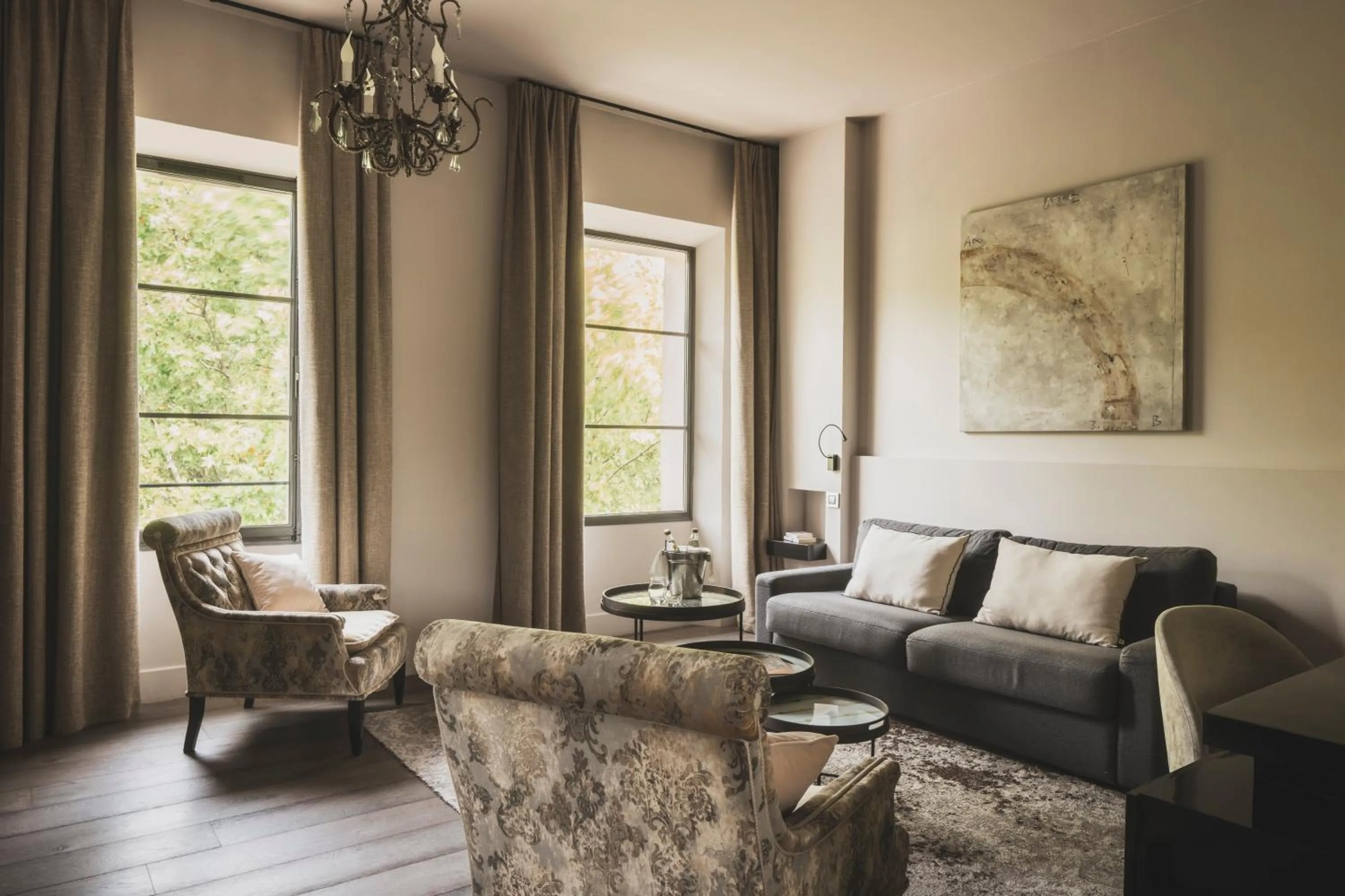 Living room in Les Lodges Sainte-Victoire Hotel & Spa