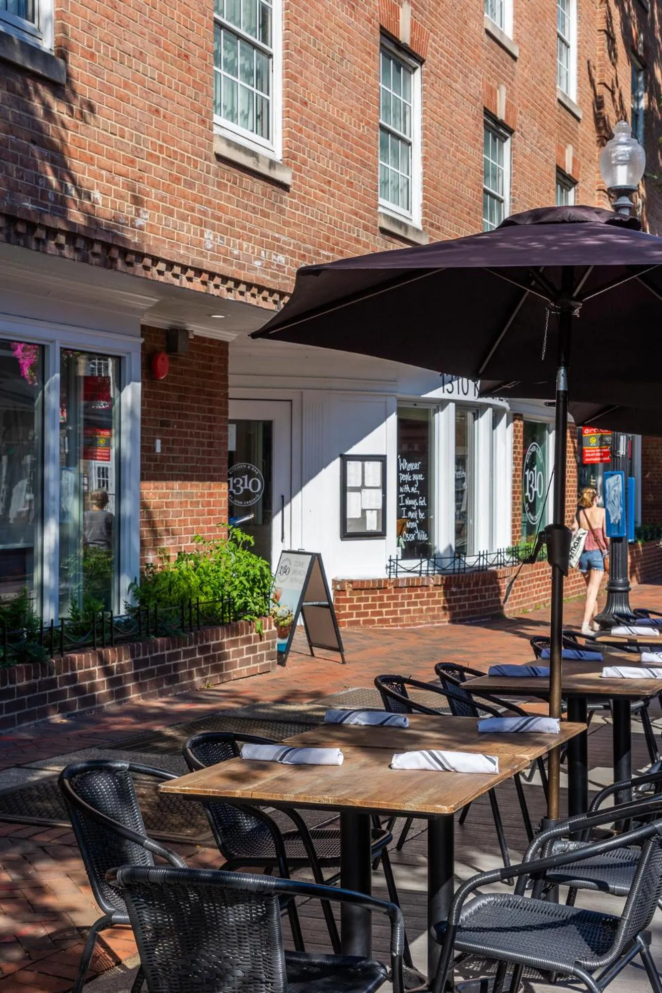 Property building in The Georgetown Inn