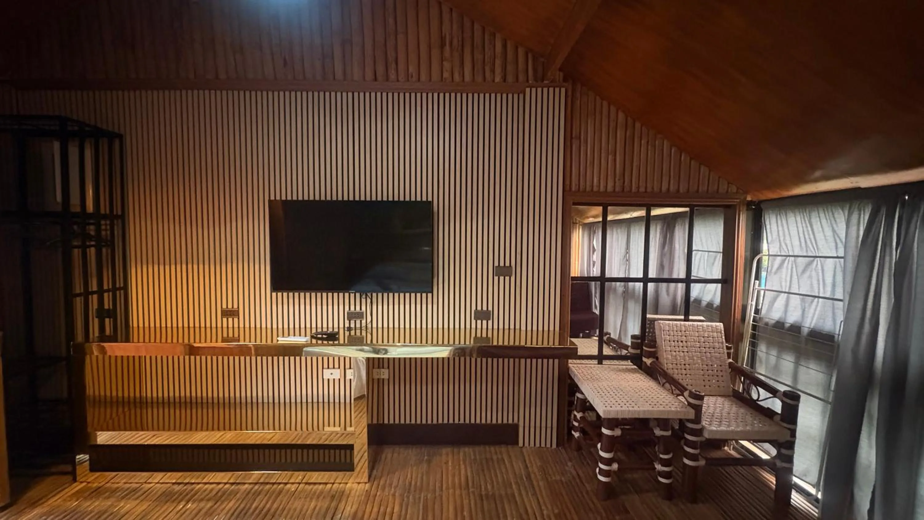 Vistapaloma beach resort