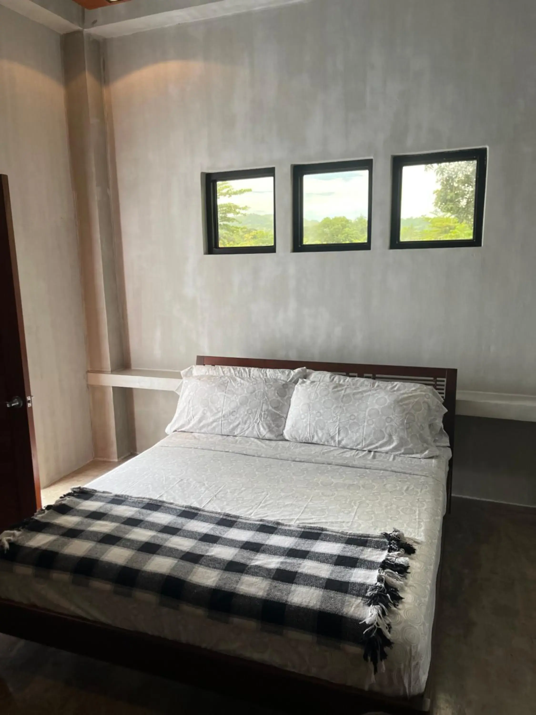 Bed in Vistapaloma beach resort Bed in Vistapaloma beach resort