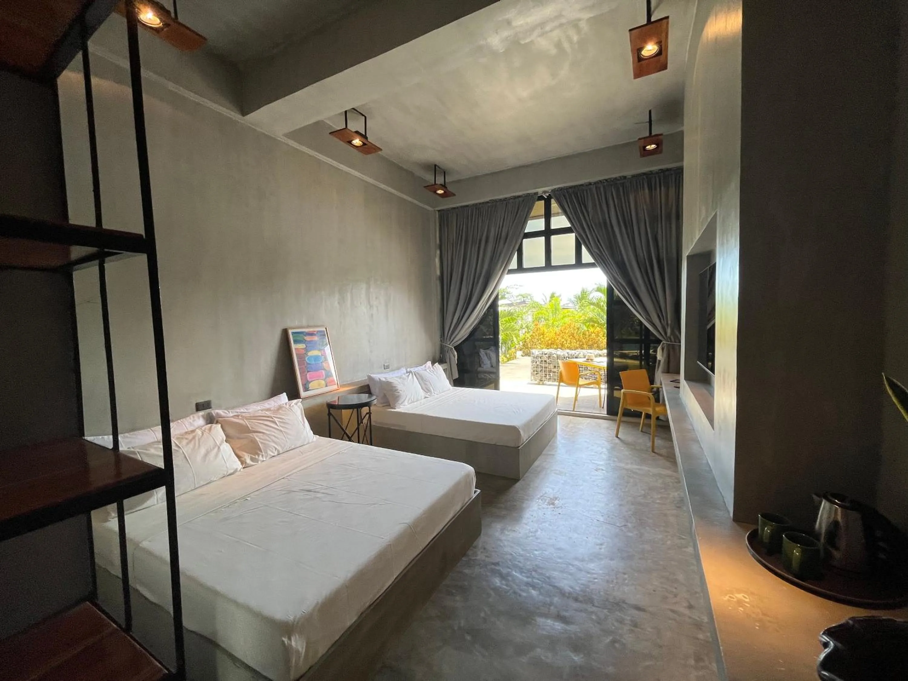 Bed in Vistapaloma beach resort