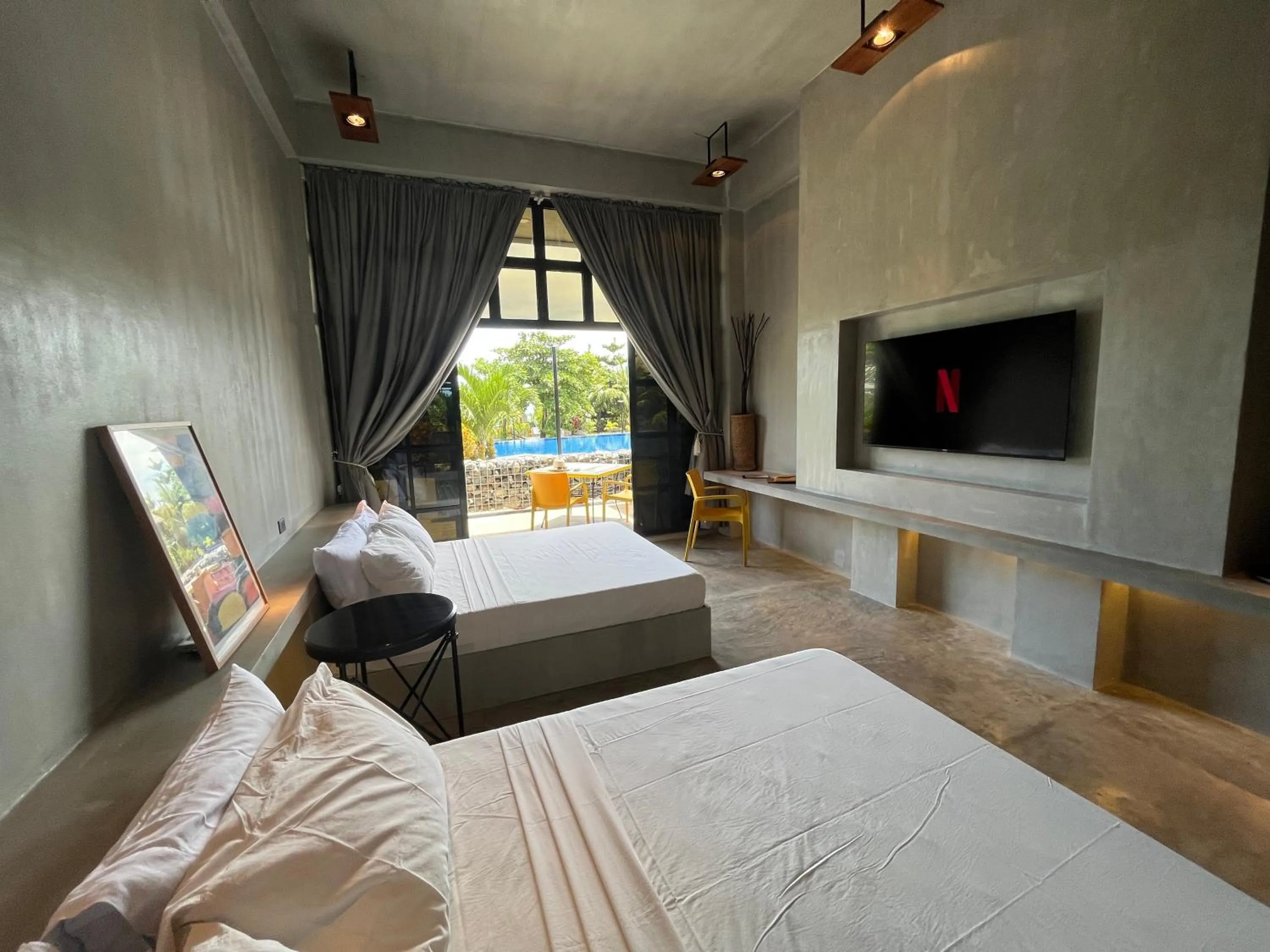 Bed in Vistapaloma beach resort