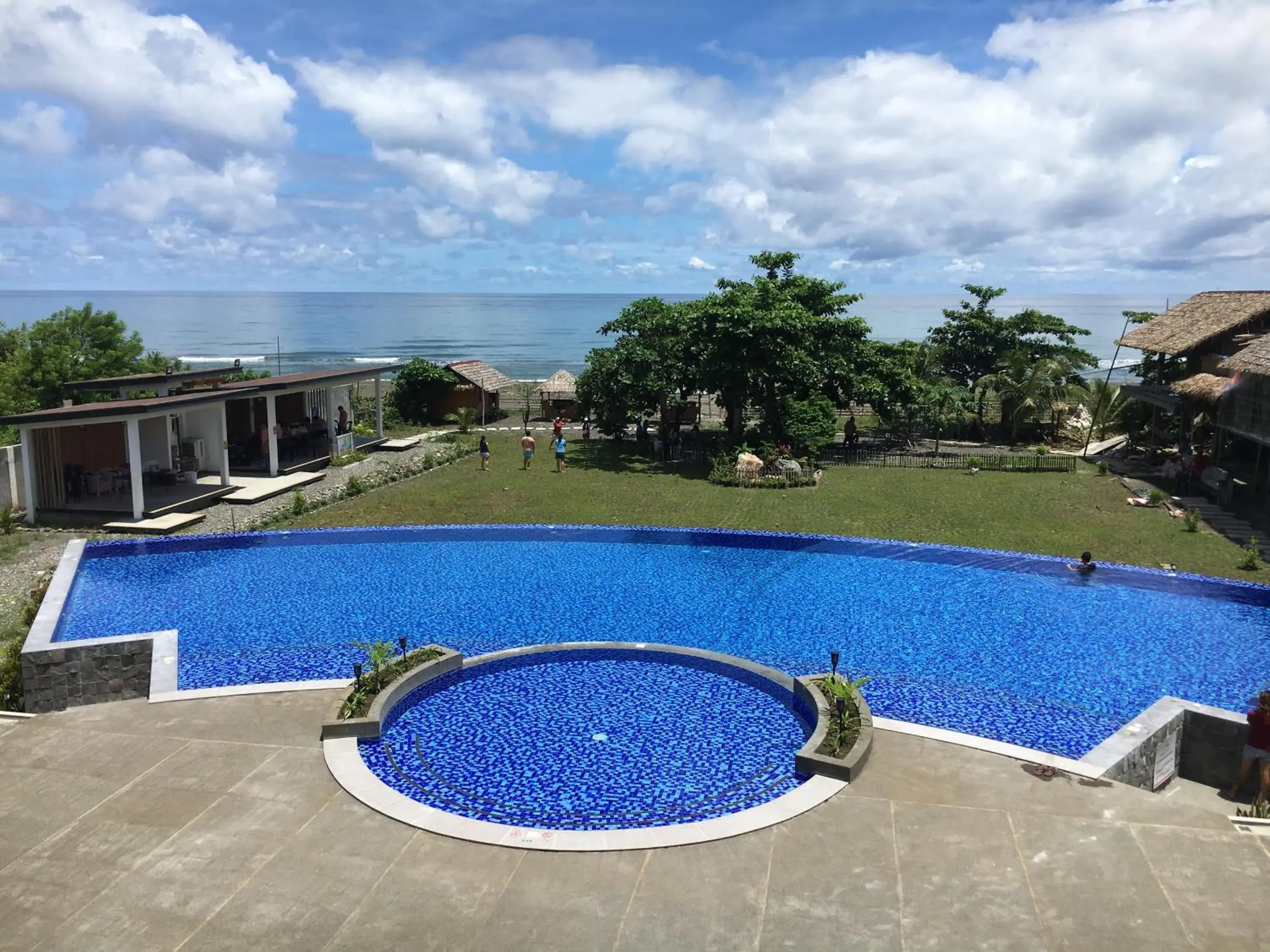 Pool view in Vistapaloma beach resort Pool view in Vistapaloma beach resort