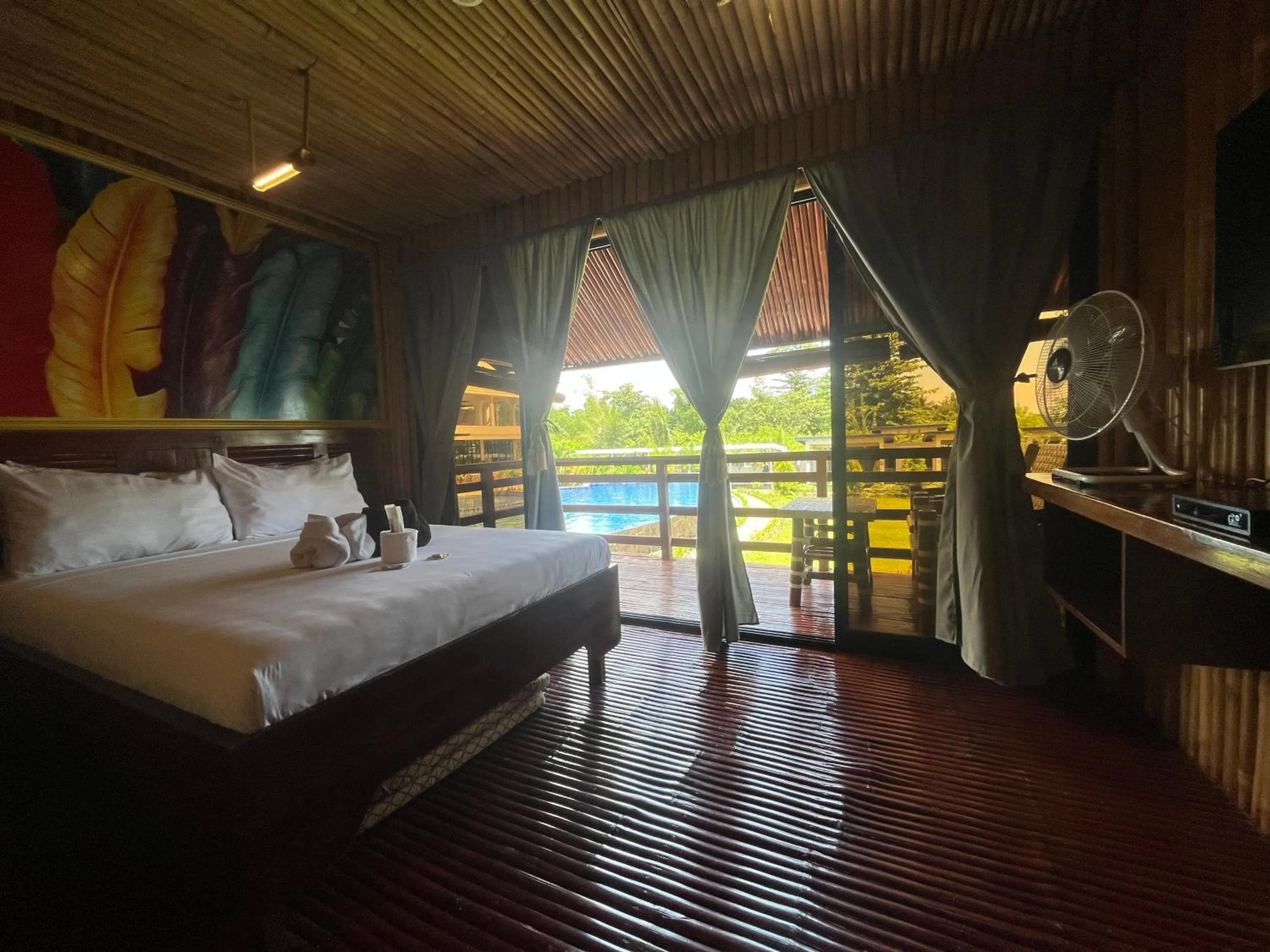 Sea view, Bed in Vistapaloma beach resort