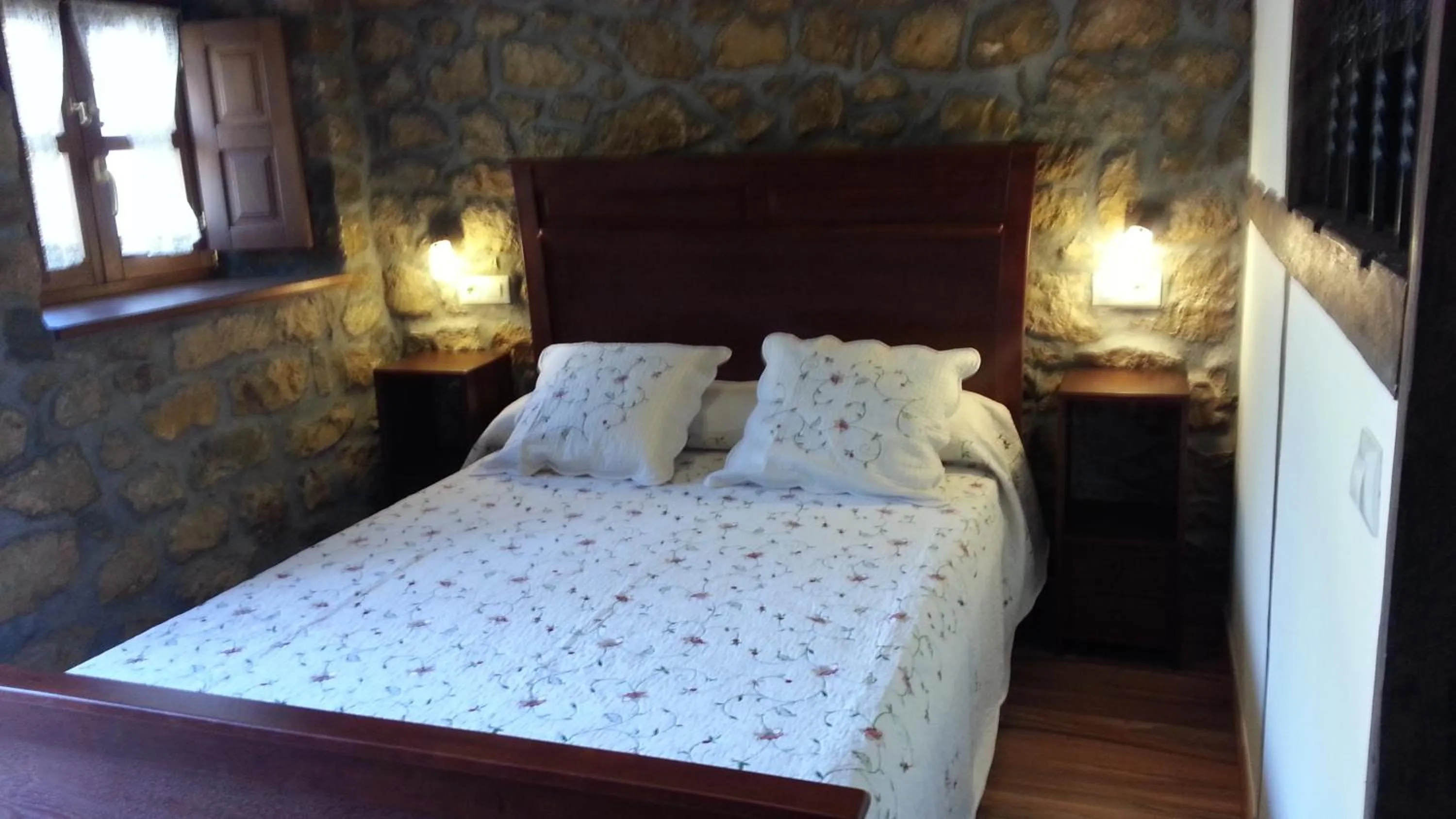 Bed in Apartamentos Legado de Santillana