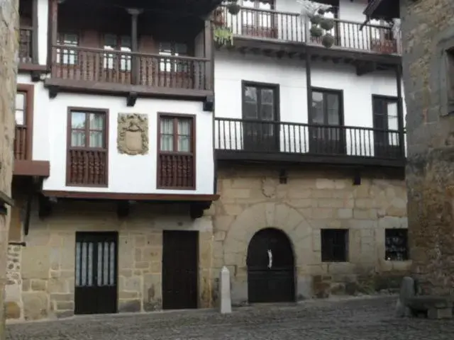 Apartamentos Legado de Santillana Apartamentos Legado de Santillana