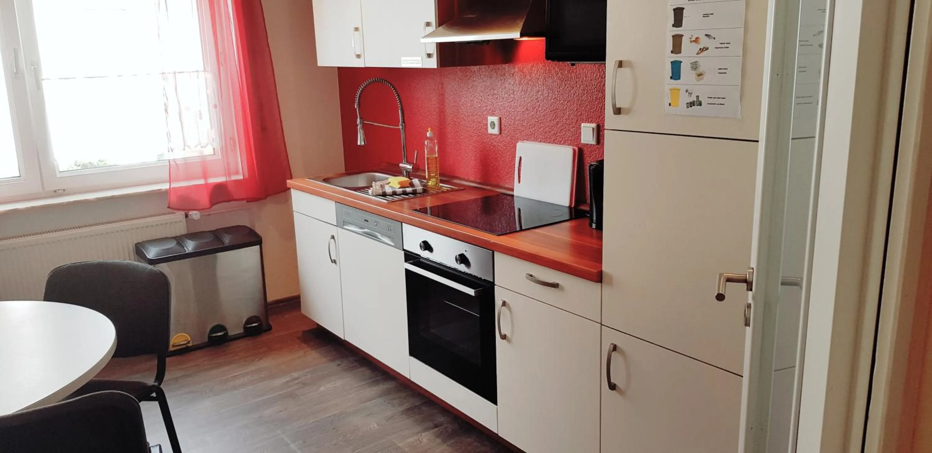 Kitchen or kitchenette in Ferienwohnung Fulda