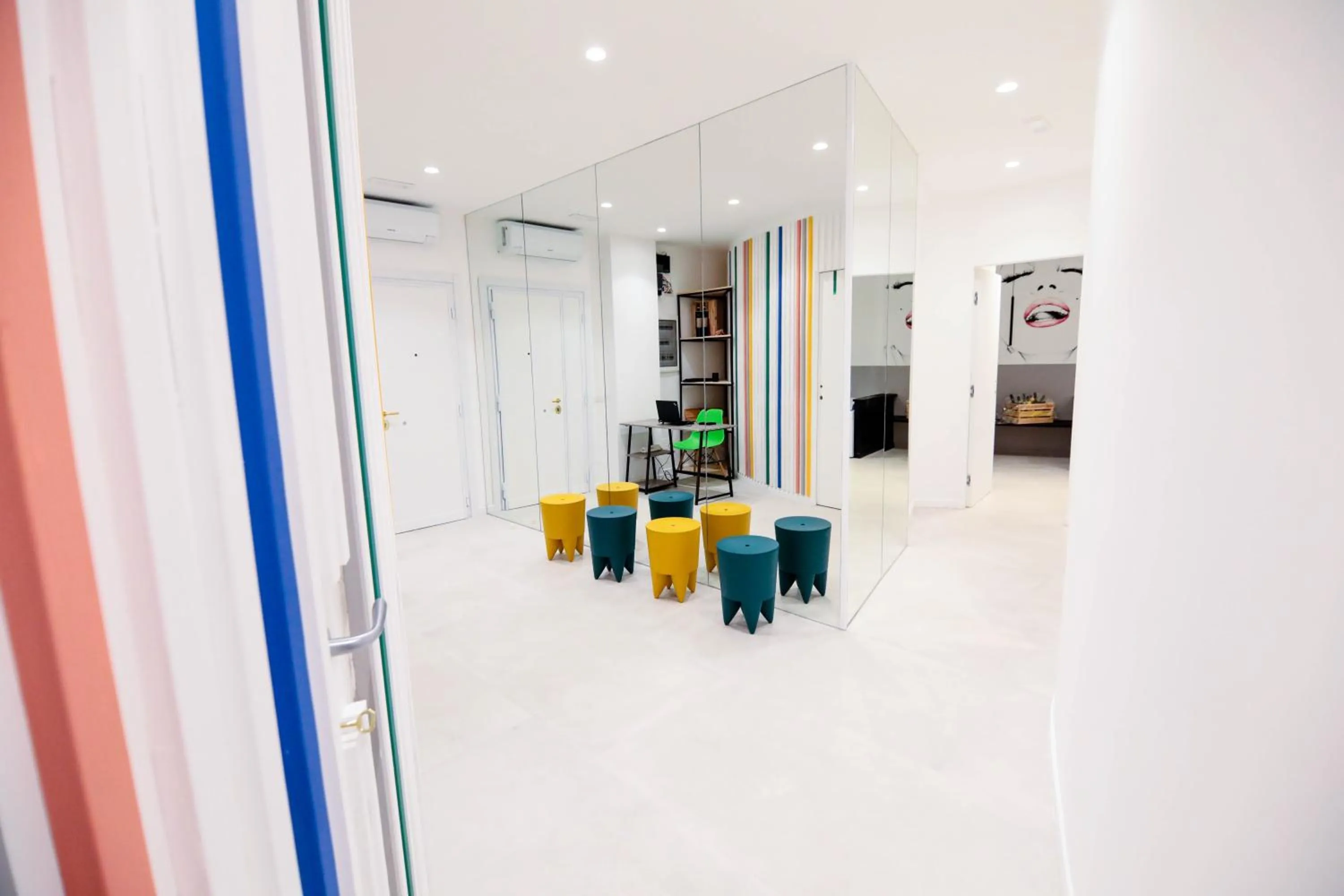 Lobby or reception in O.Effe. Suites / Vatican