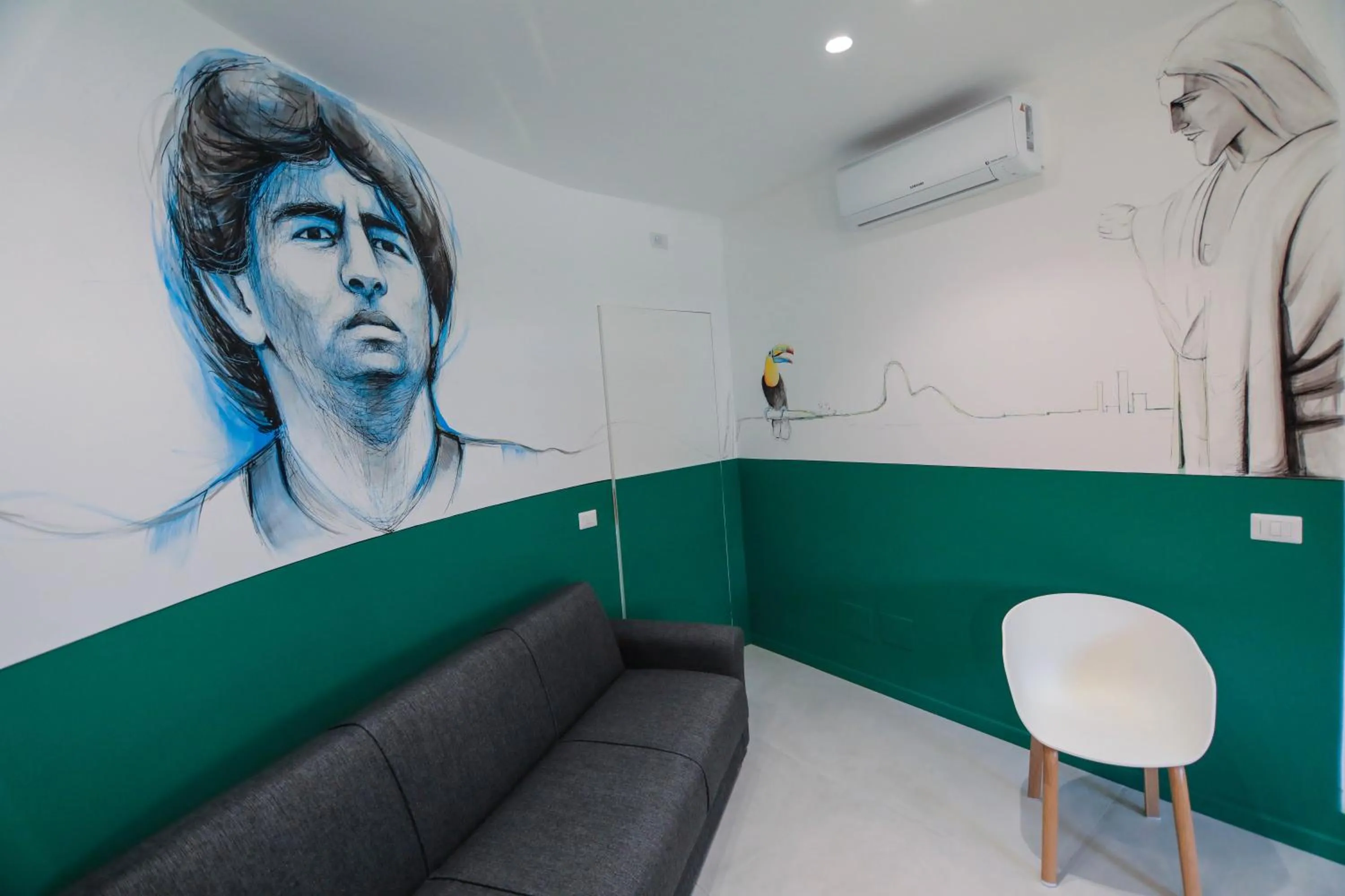 Decorative detail in O.Effe. Suites / Vatican