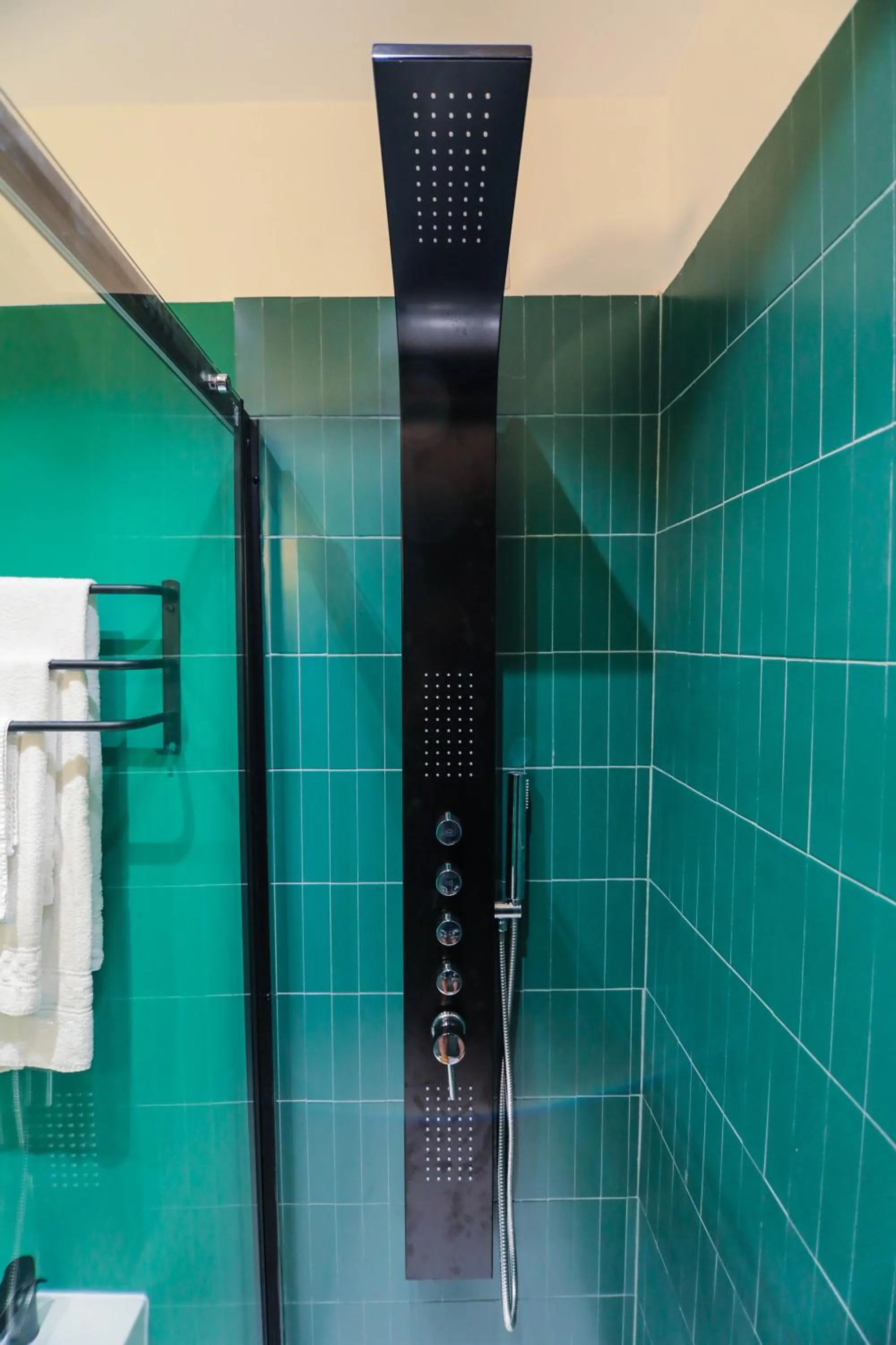 Hot Tub in O.Effe. Suites / Vatican