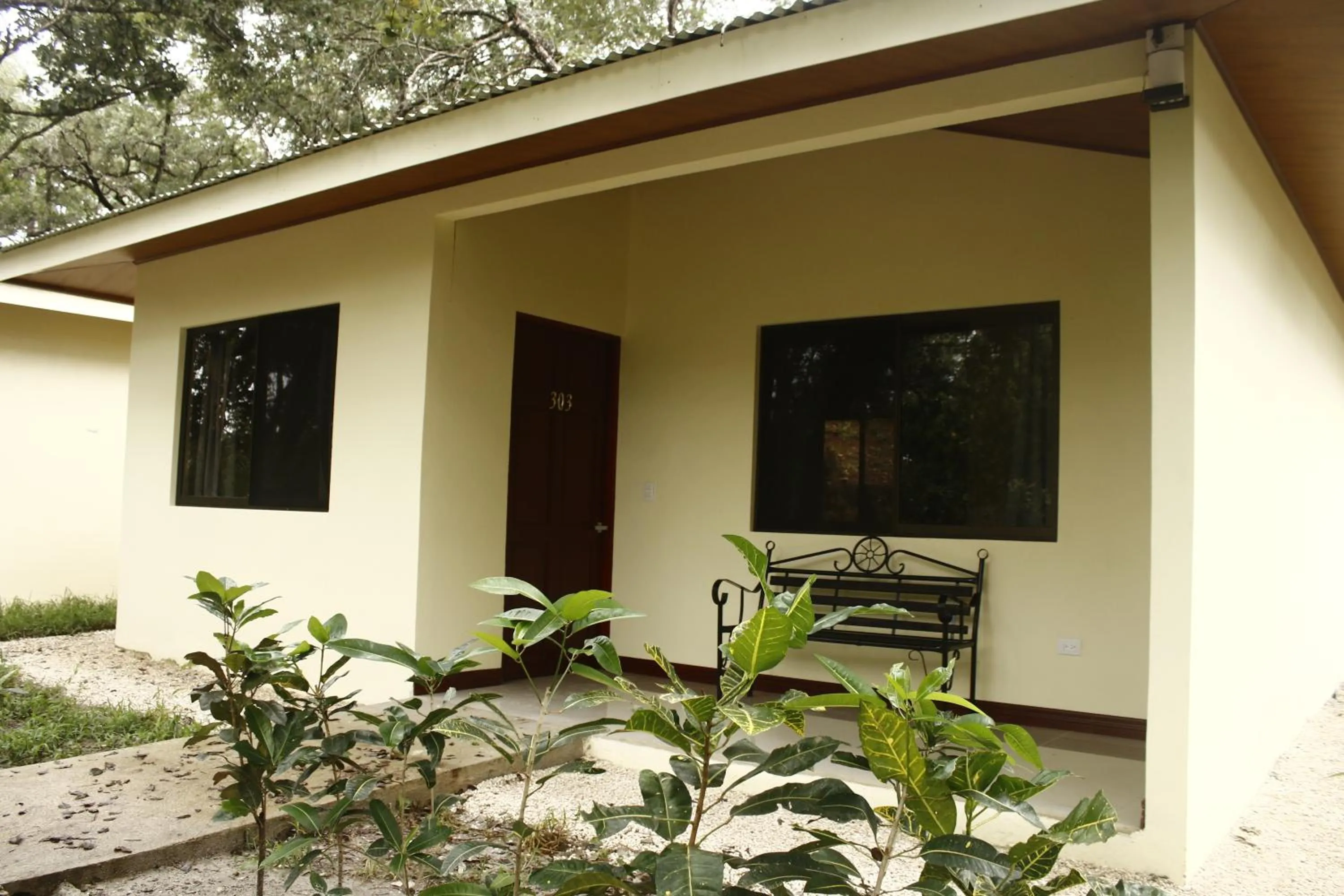 Facade/entrance in Cañon de la Vieja Lodge