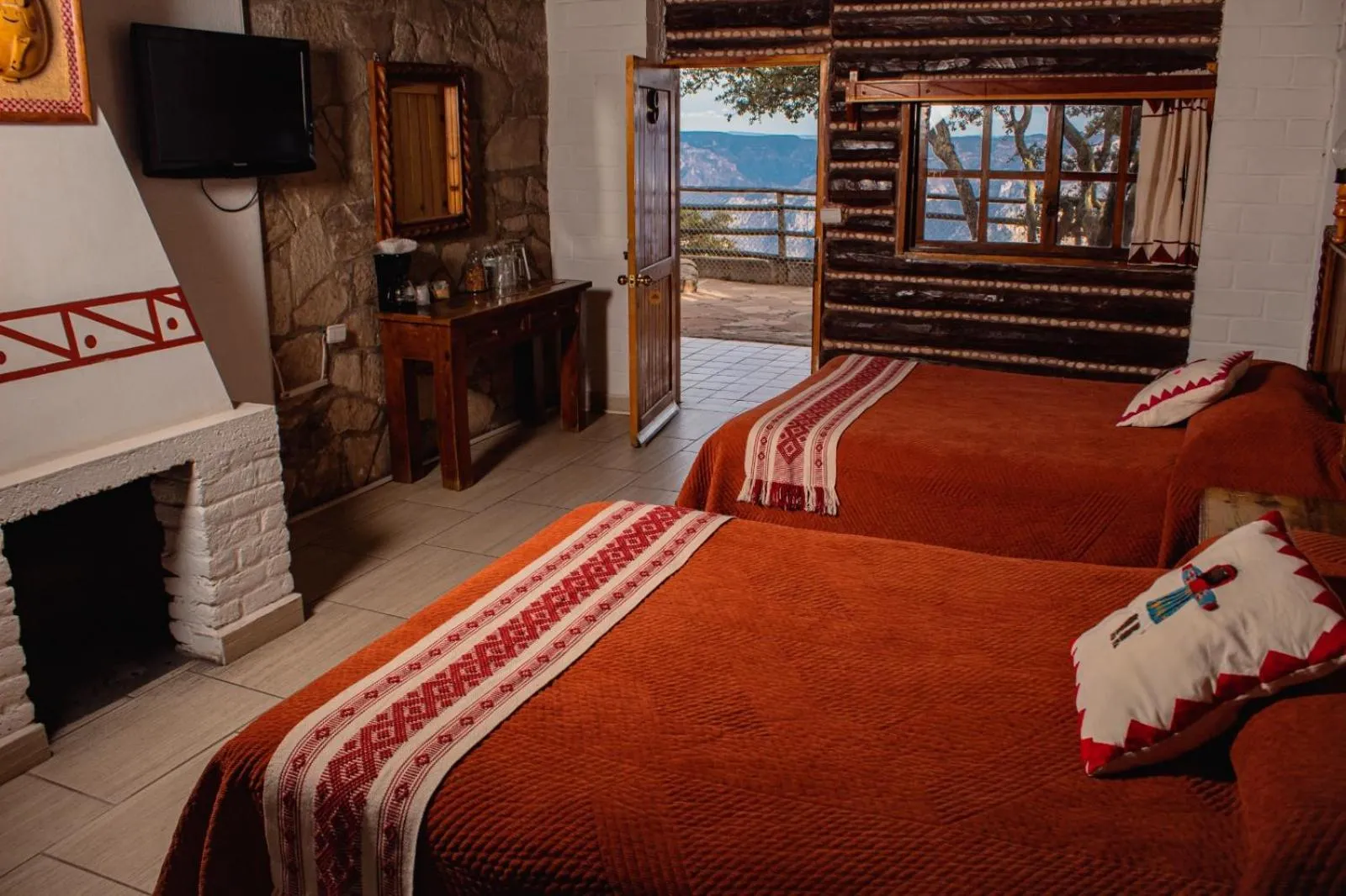 Photo of the whole room, Bed in Hotel Divisadero Barrancas