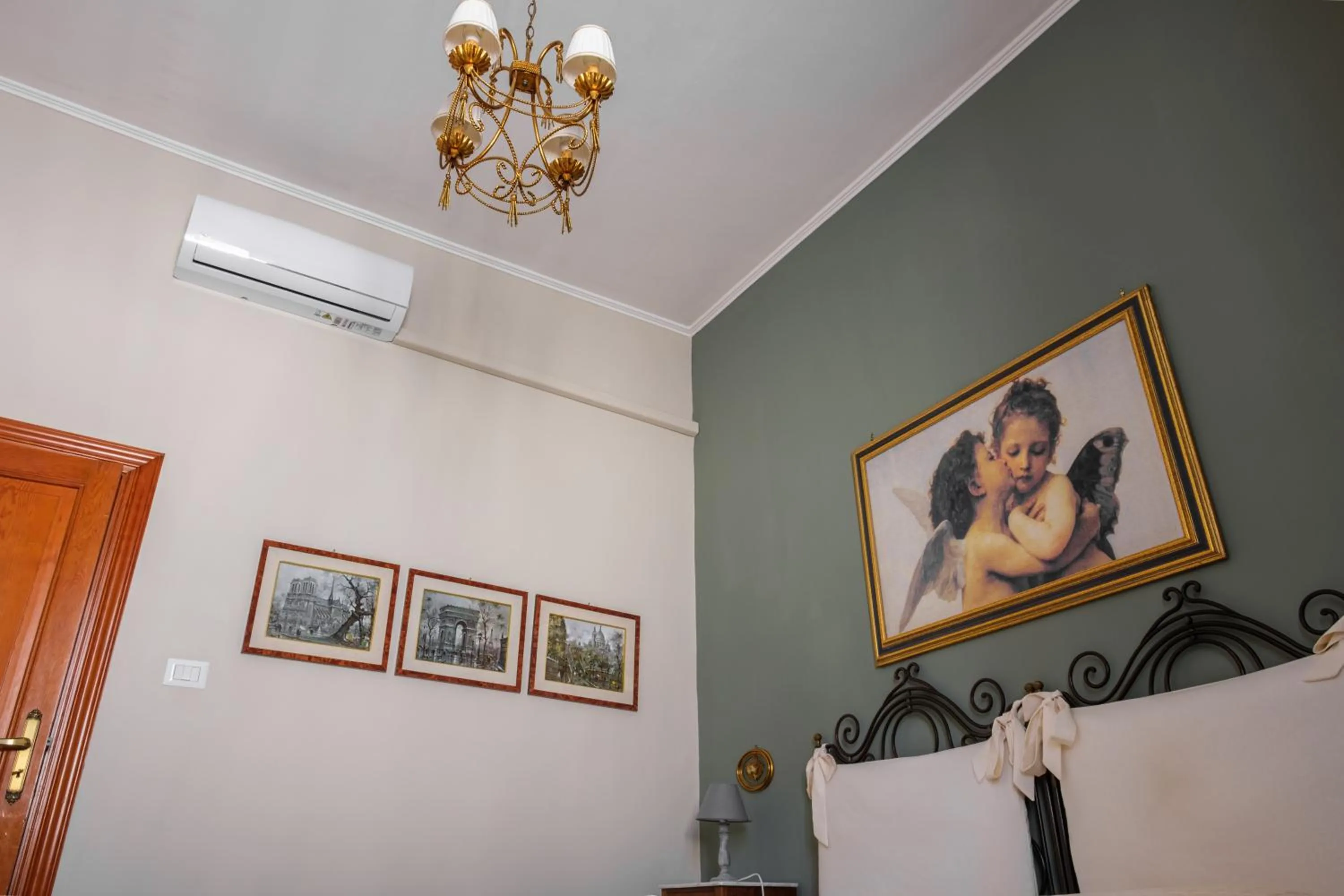 Decorative detail in A Casa di Giusy B&B