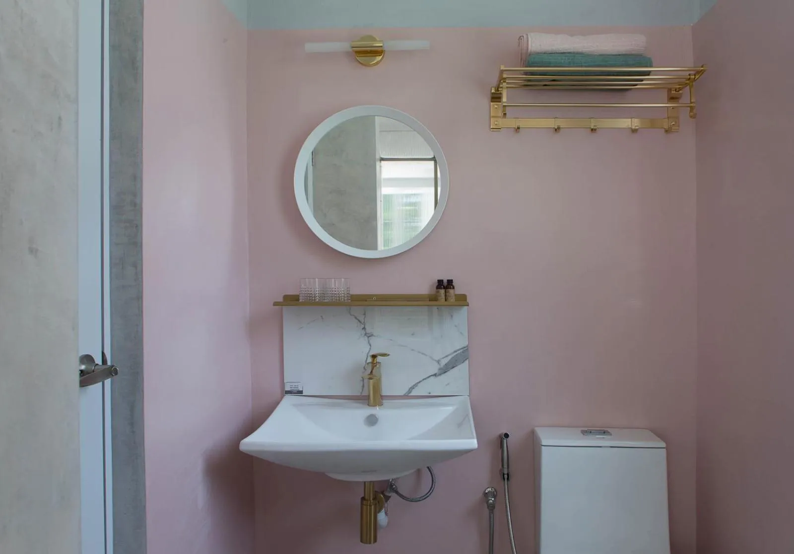 Smell rose beach garden花语海沙滩花园