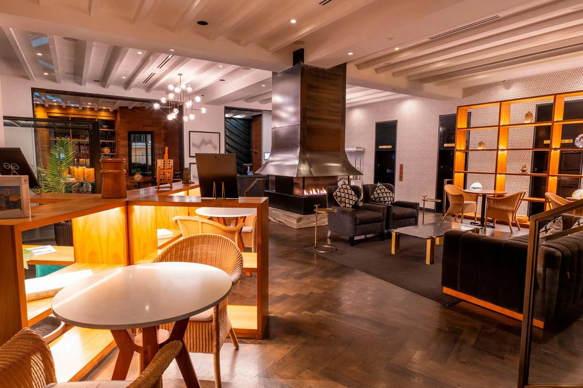 Living room in Eurostars St Gregory Dupont Circle Georgetown