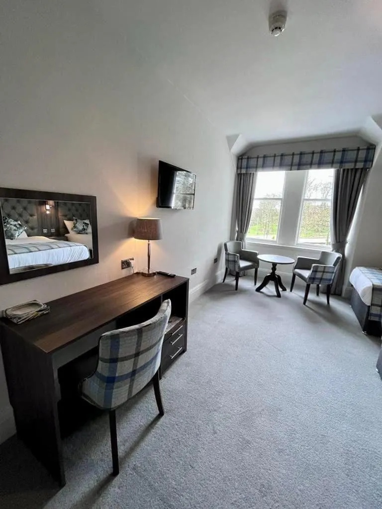 Bedroom in Fife Lodge Hotel