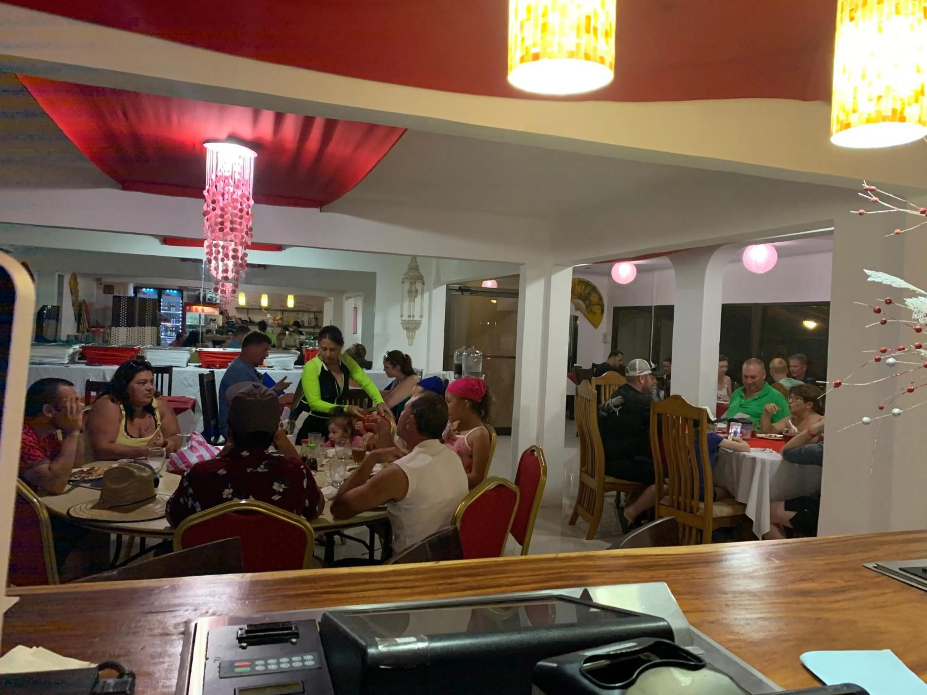 Restaurant/places to eat in Coco Beach Hotel
