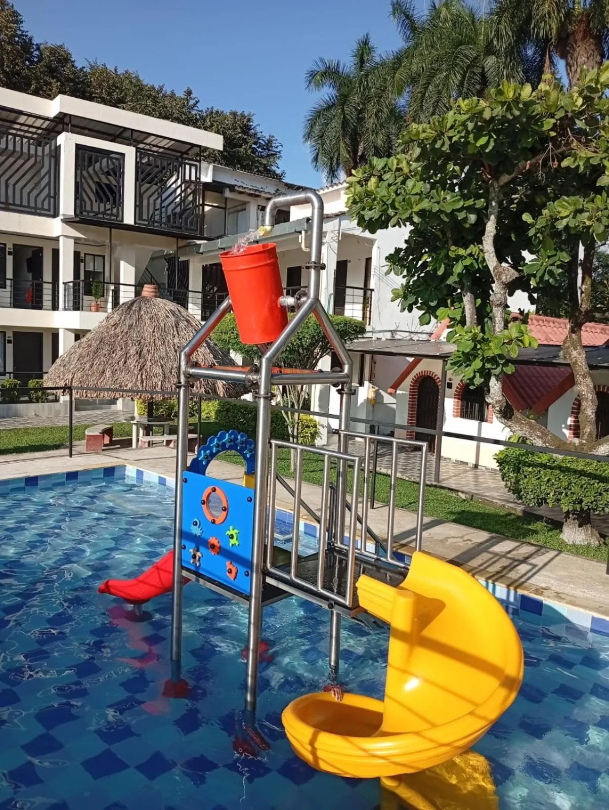 Swimming pool in Hotel Las Victorias Palmira