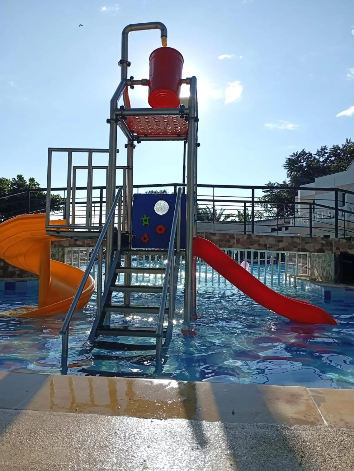 Swimming pool in Hotel Las Victorias Palmira
