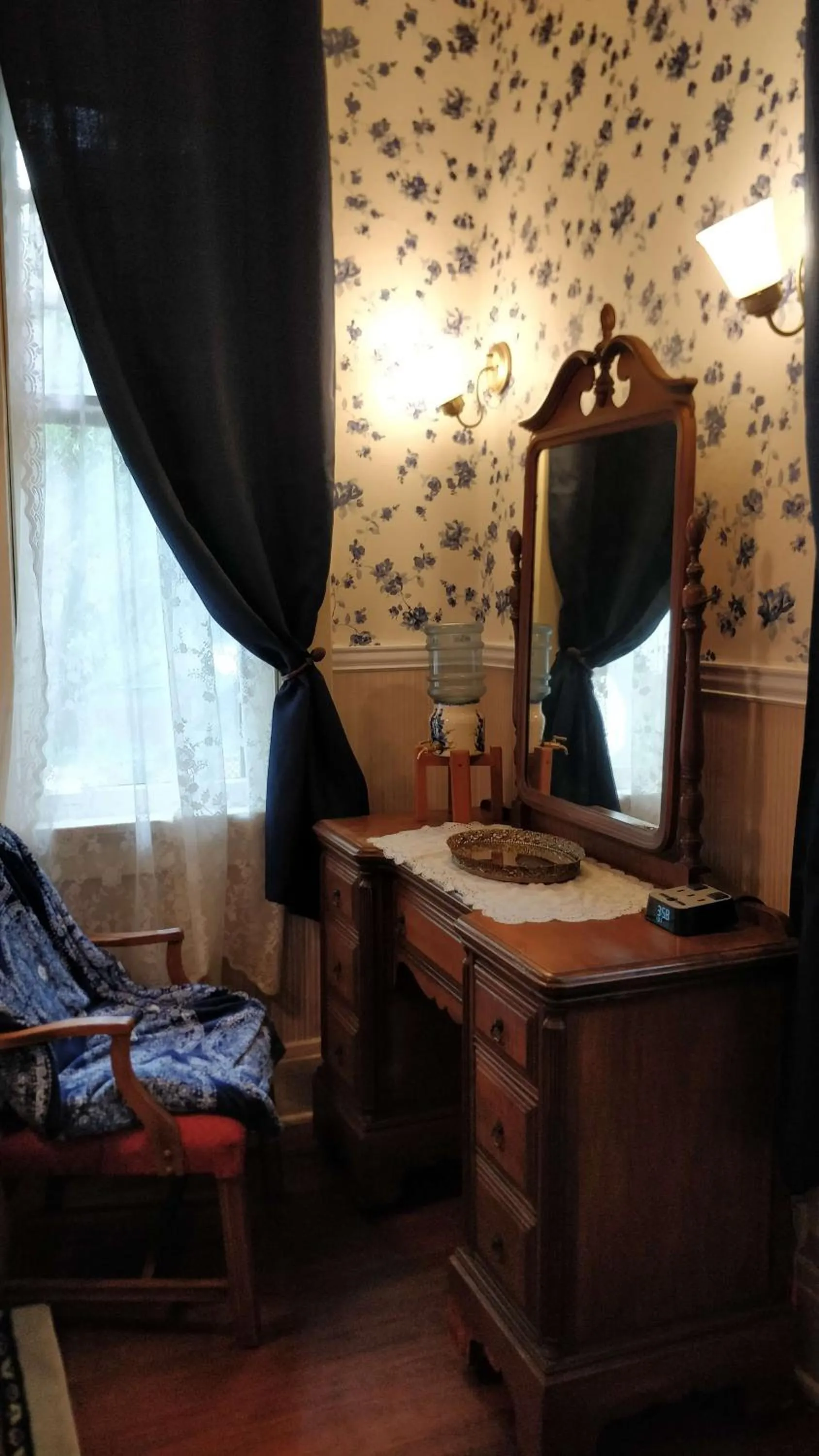 The Lancaster Manor Bed and Breakfast