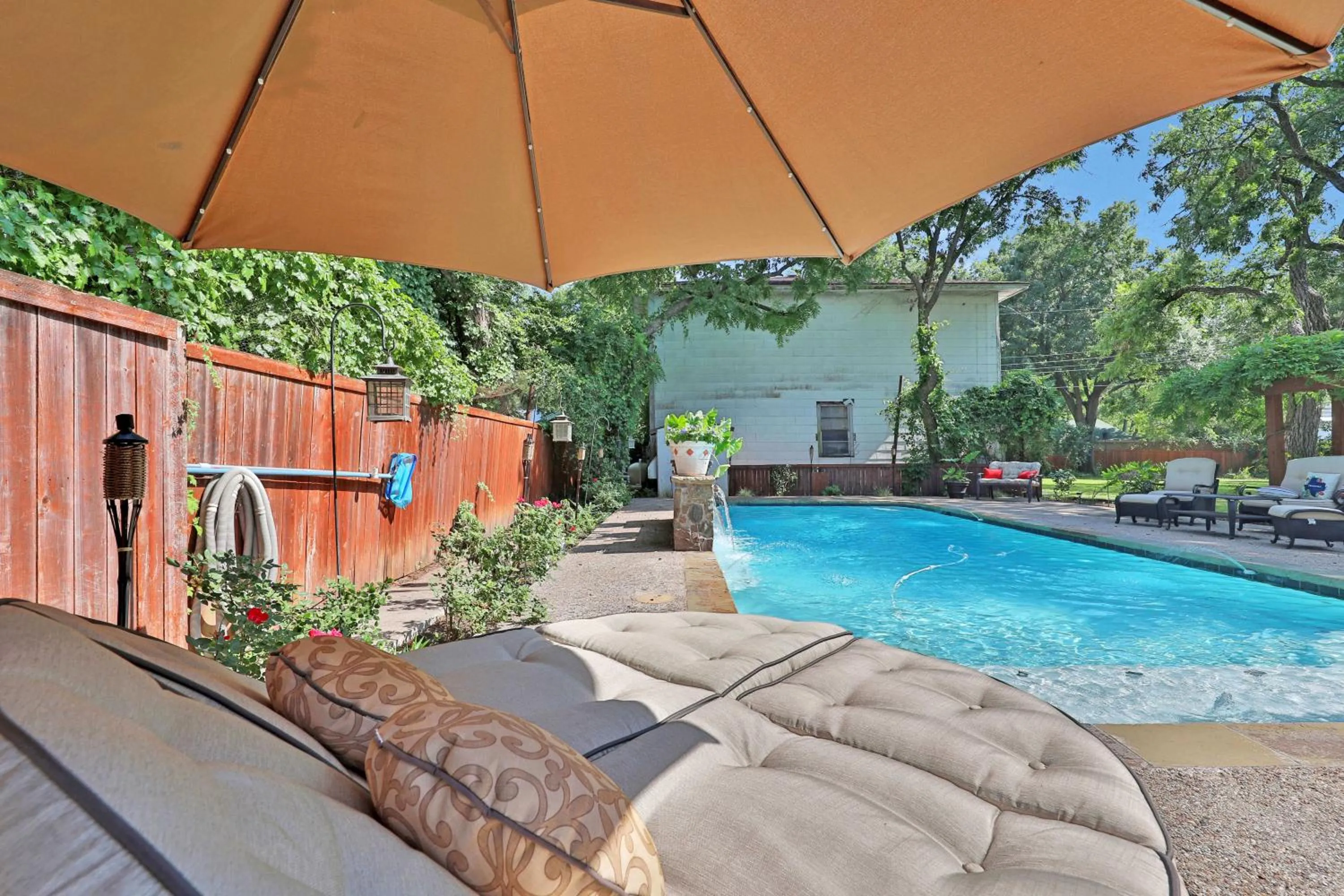 The Lancaster Manor Bed and Breakfast