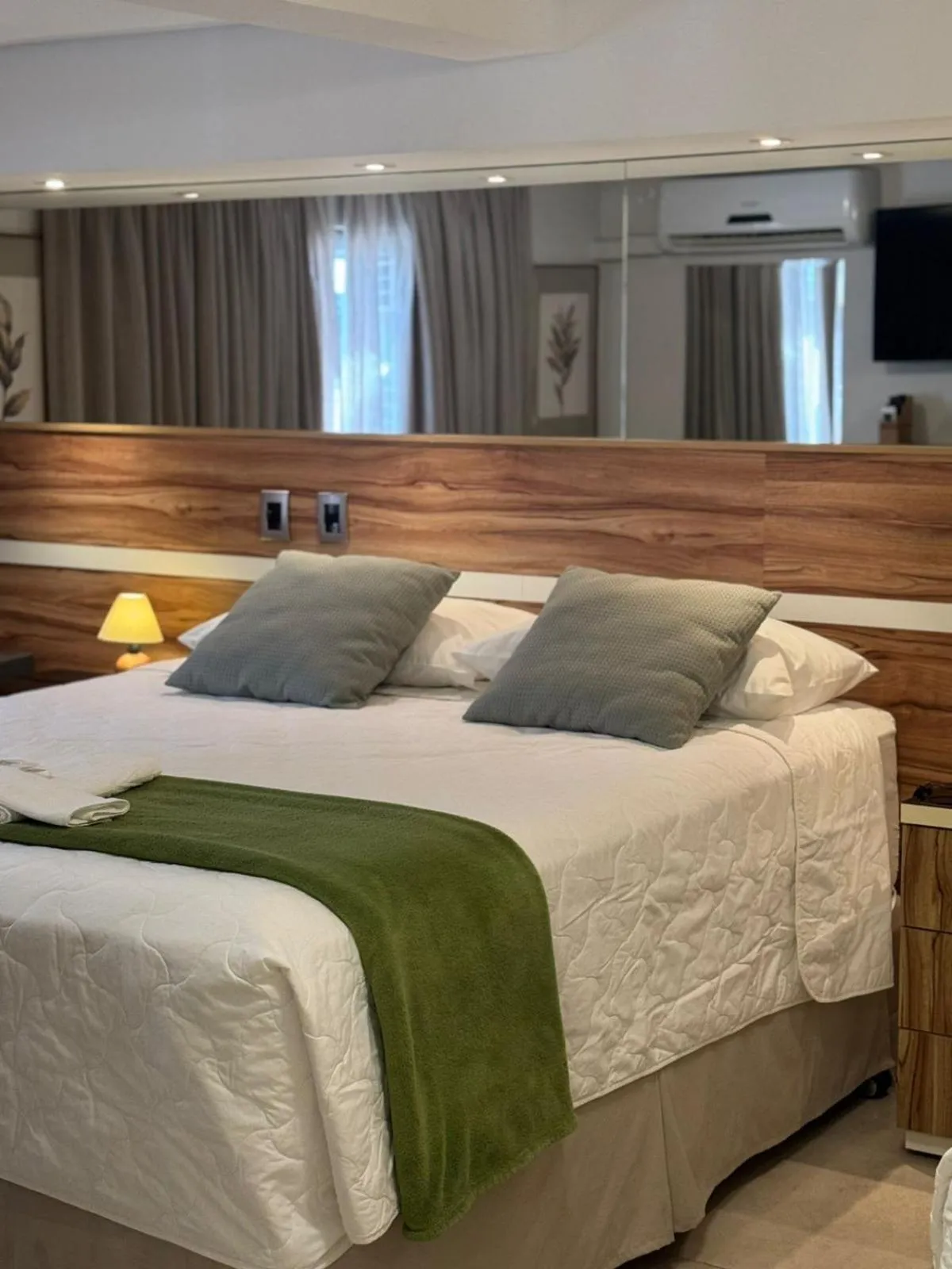 Bed in Hotel Imperatriz