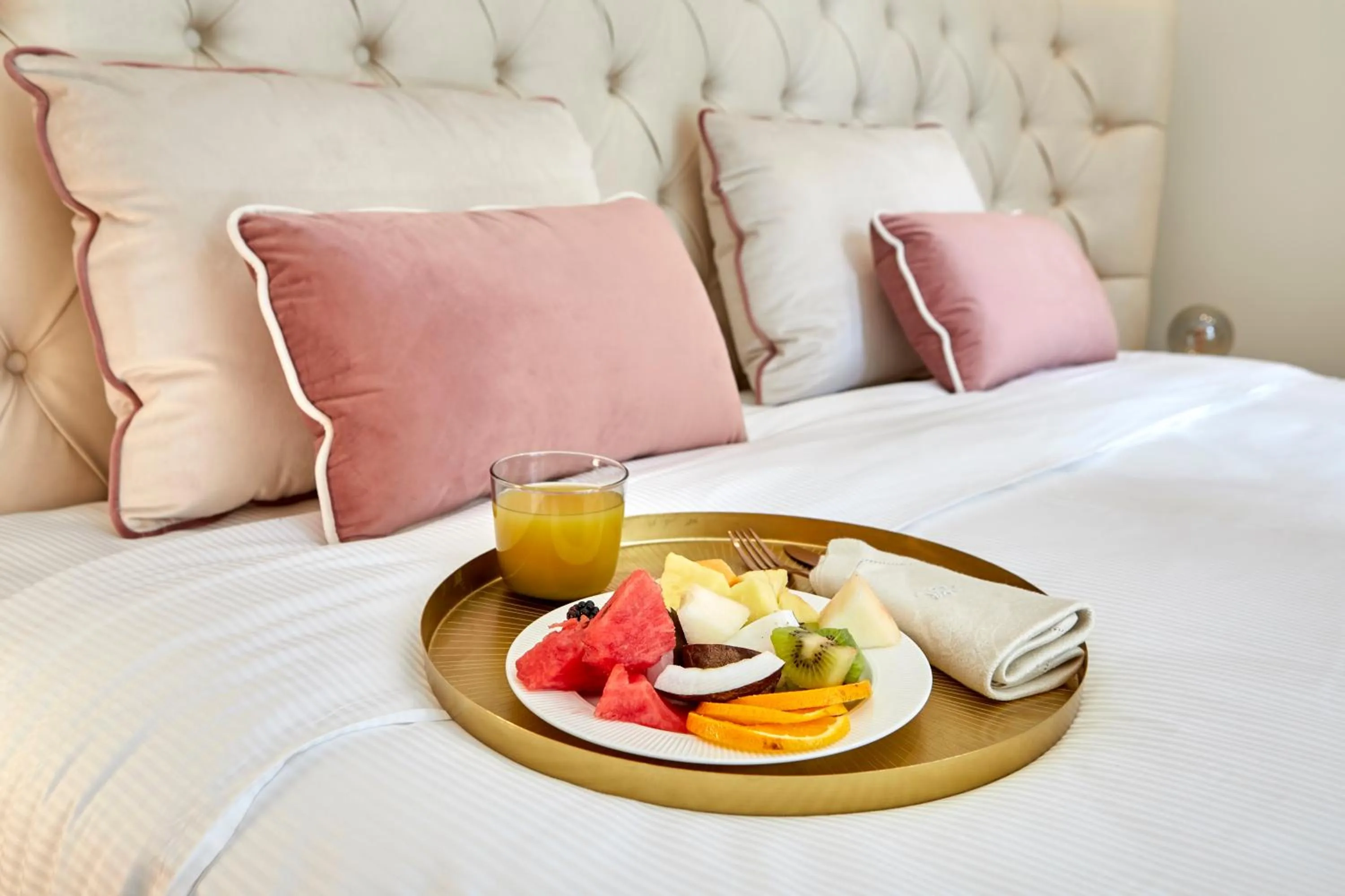 Bedroom, Bed in Casa Vittoria Napoli - Santa Lucia