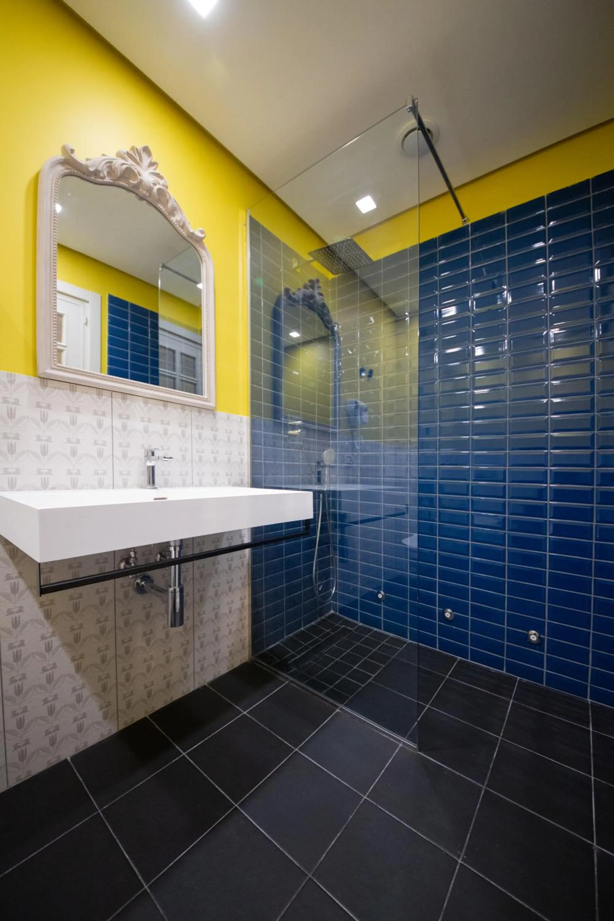 Bathroom in Casa Vittoria Napoli - Santa Lucia