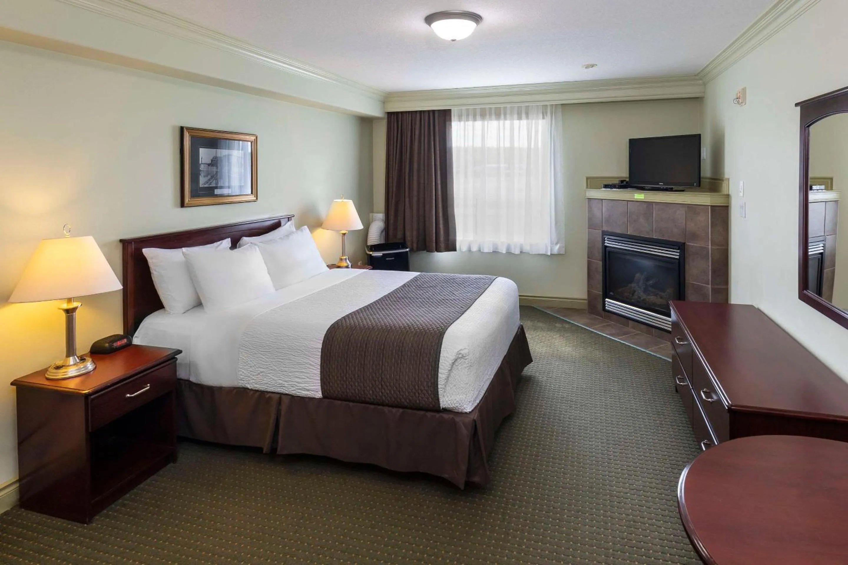 Bedroom, Bed in Quality Inn & Suites