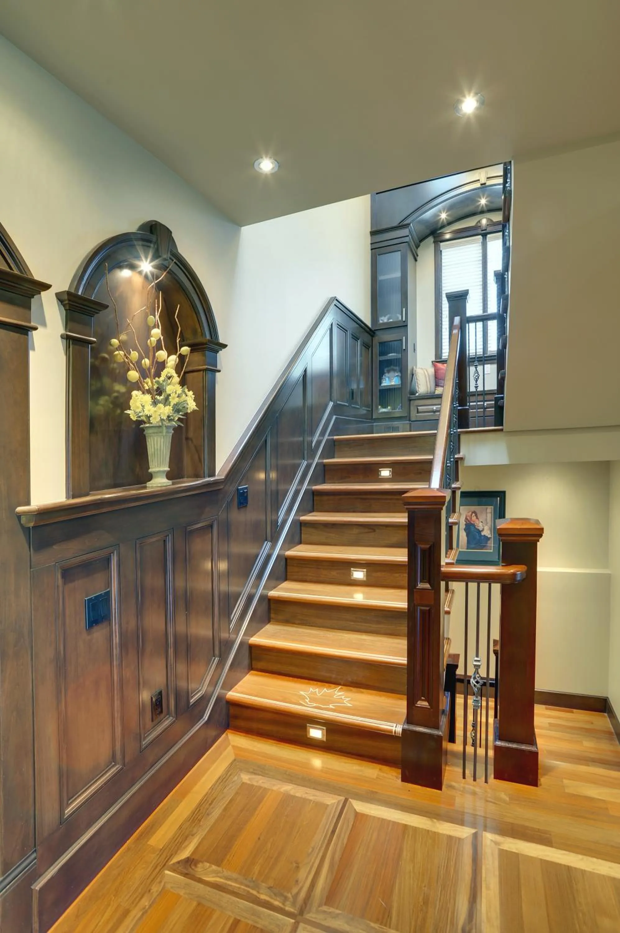 Decorative detail in Westmount River Inn