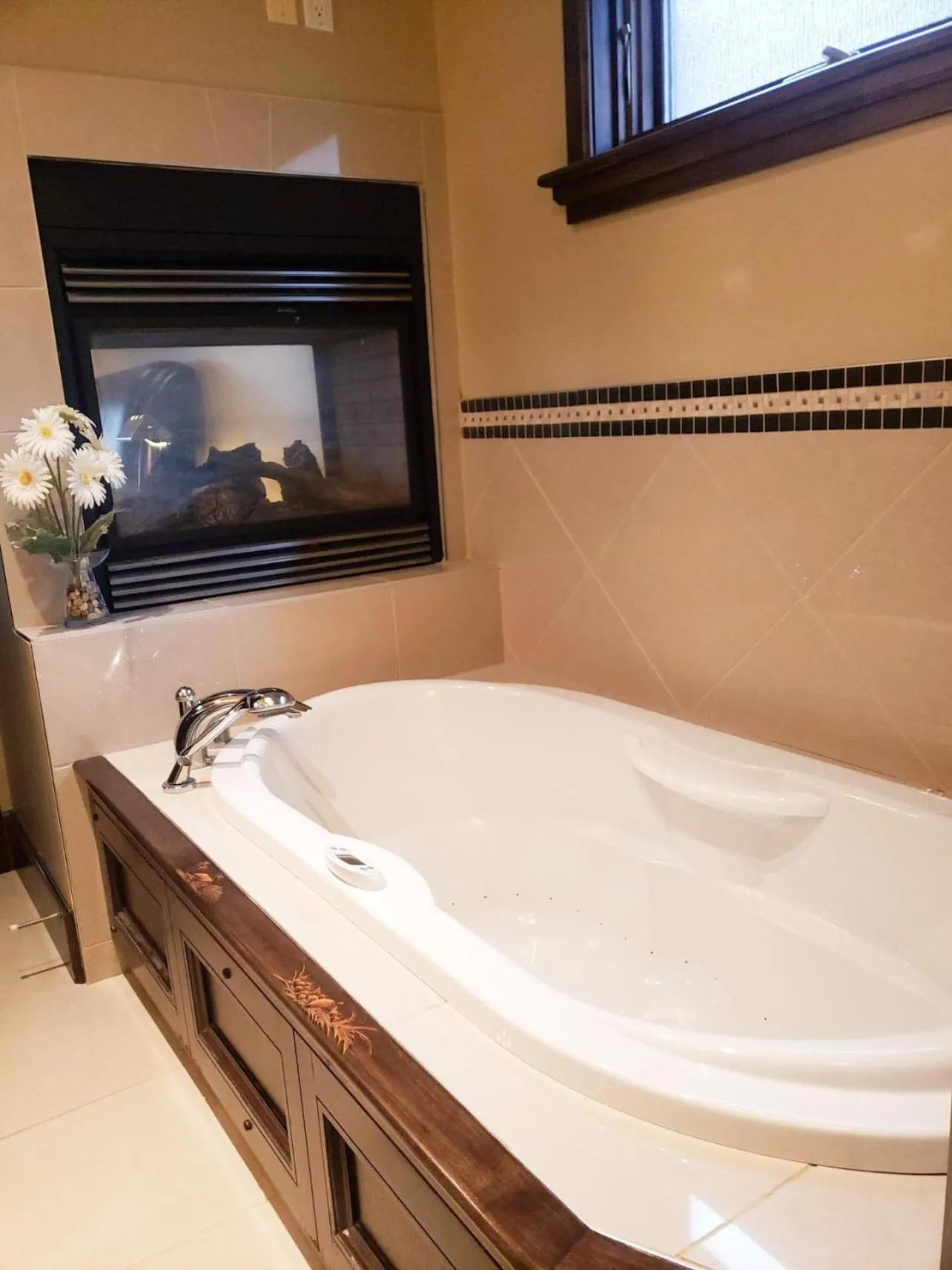 Bathroom in Westmount River Inn