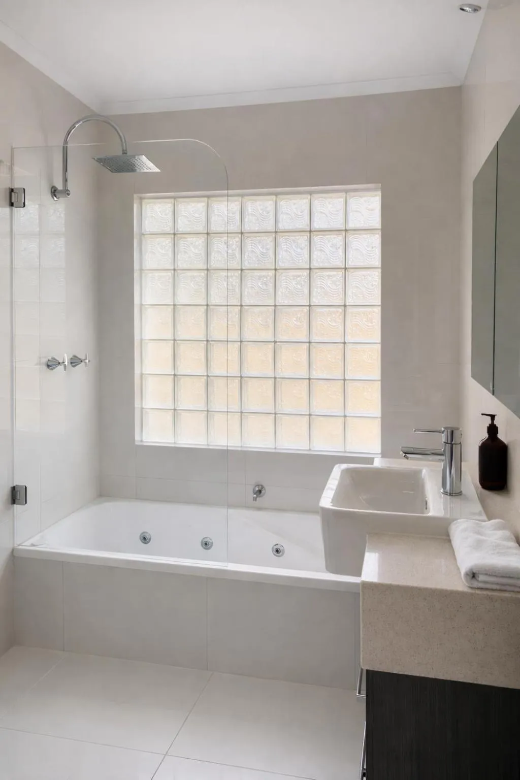 Bathroom in Saltwater Villas - Pet Friendly Accommodation