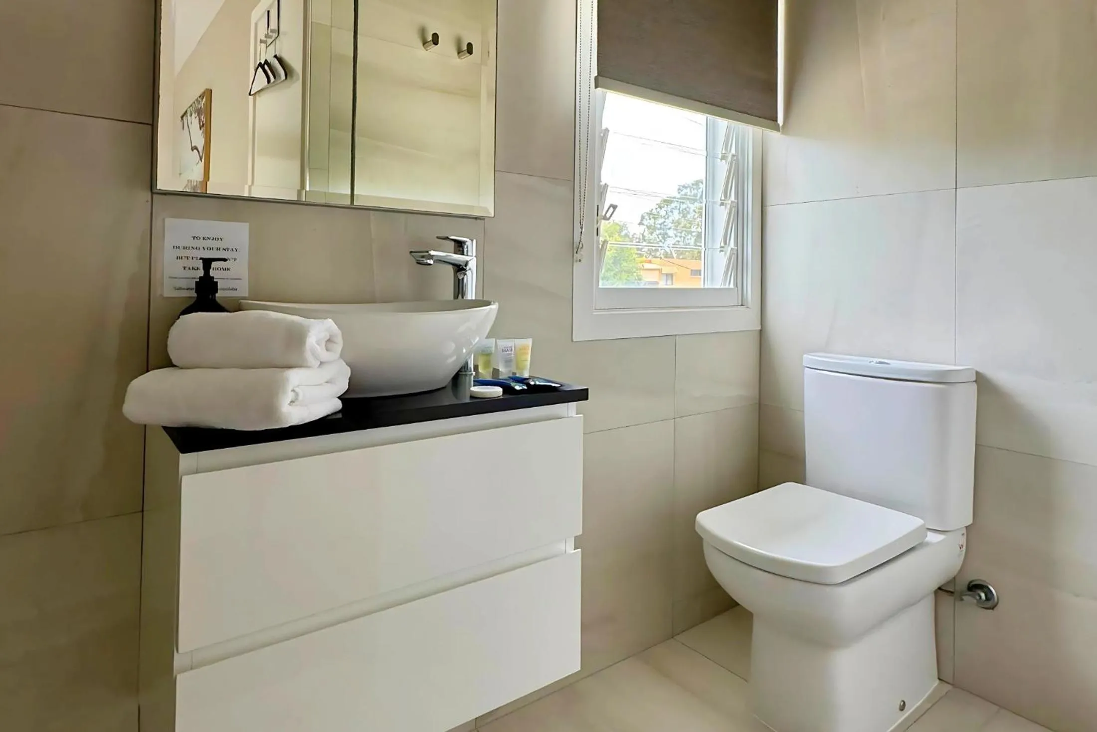 Saltwater Villas - Pet Friendly Accommodation