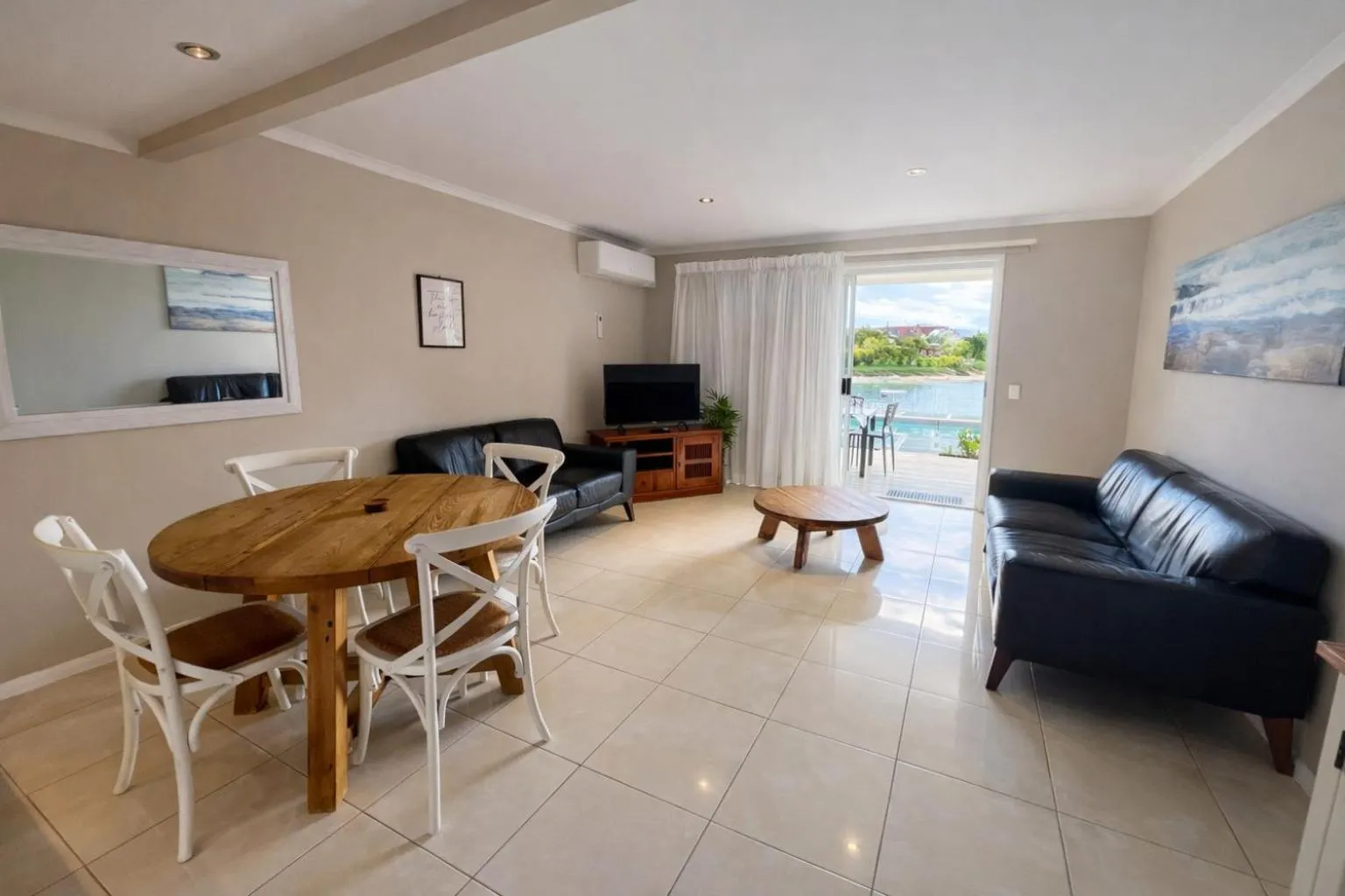 Saltwater Villas - Pet Friendly Accommodation