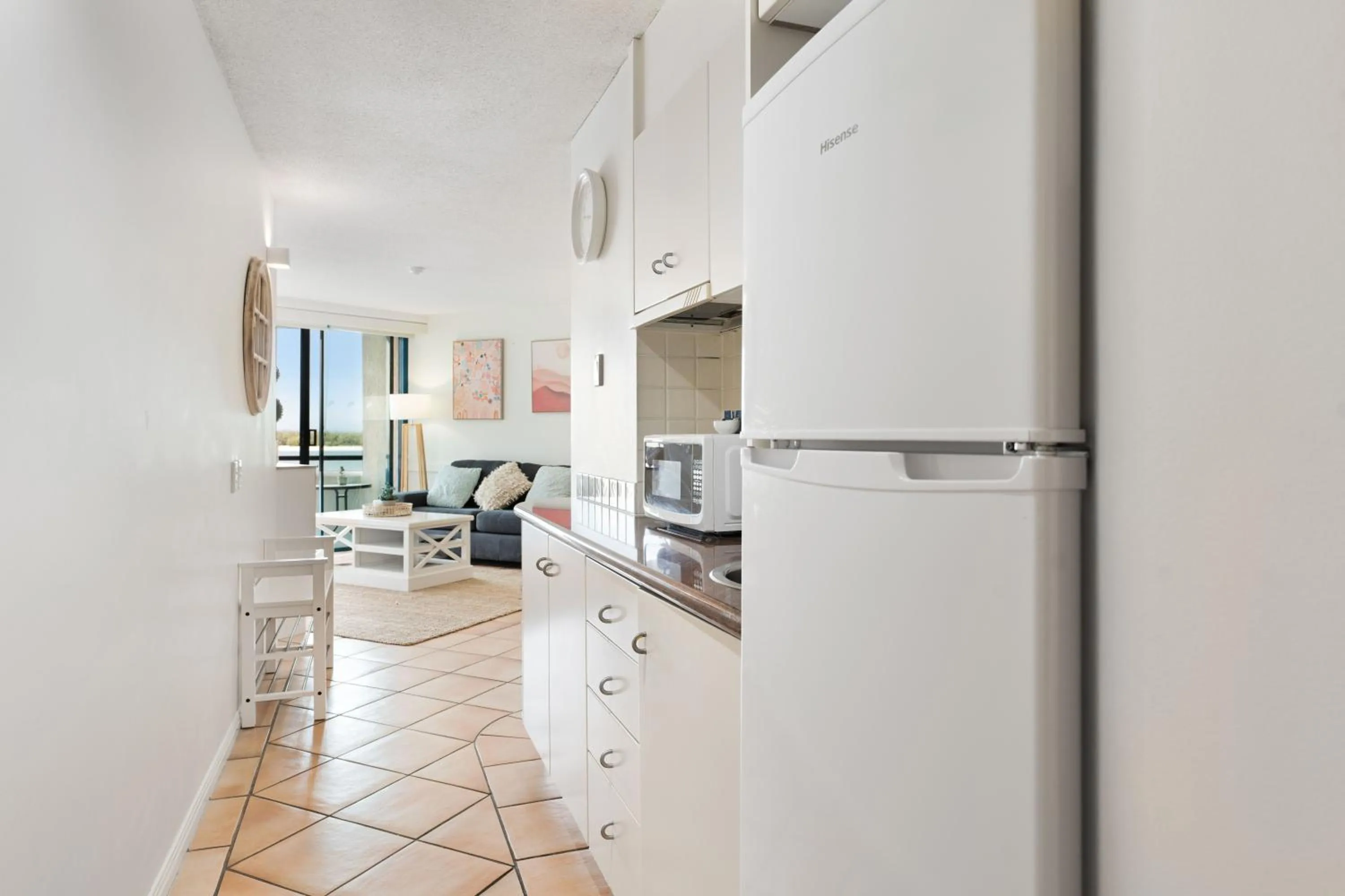 La Promenade Absolute Waterfront Apartments