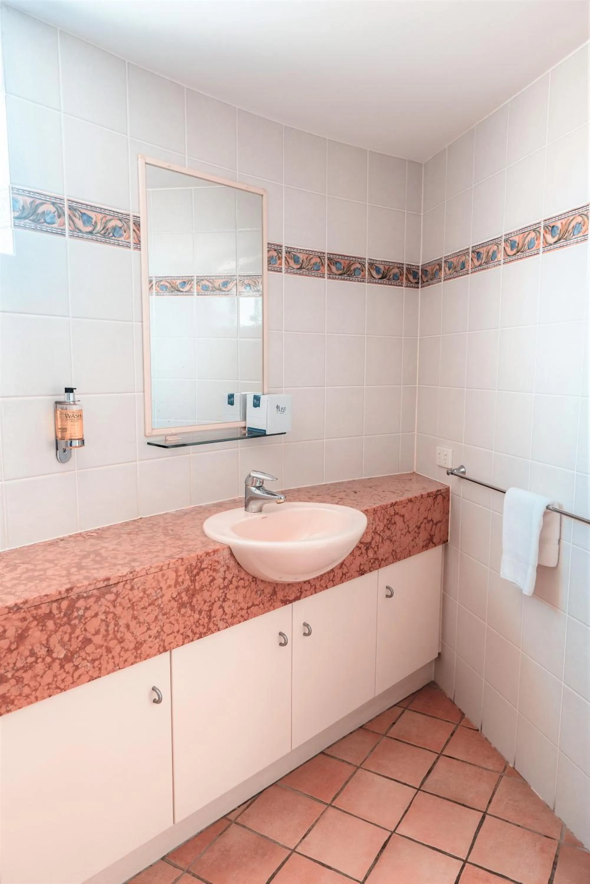 Bathroom in La Promenade