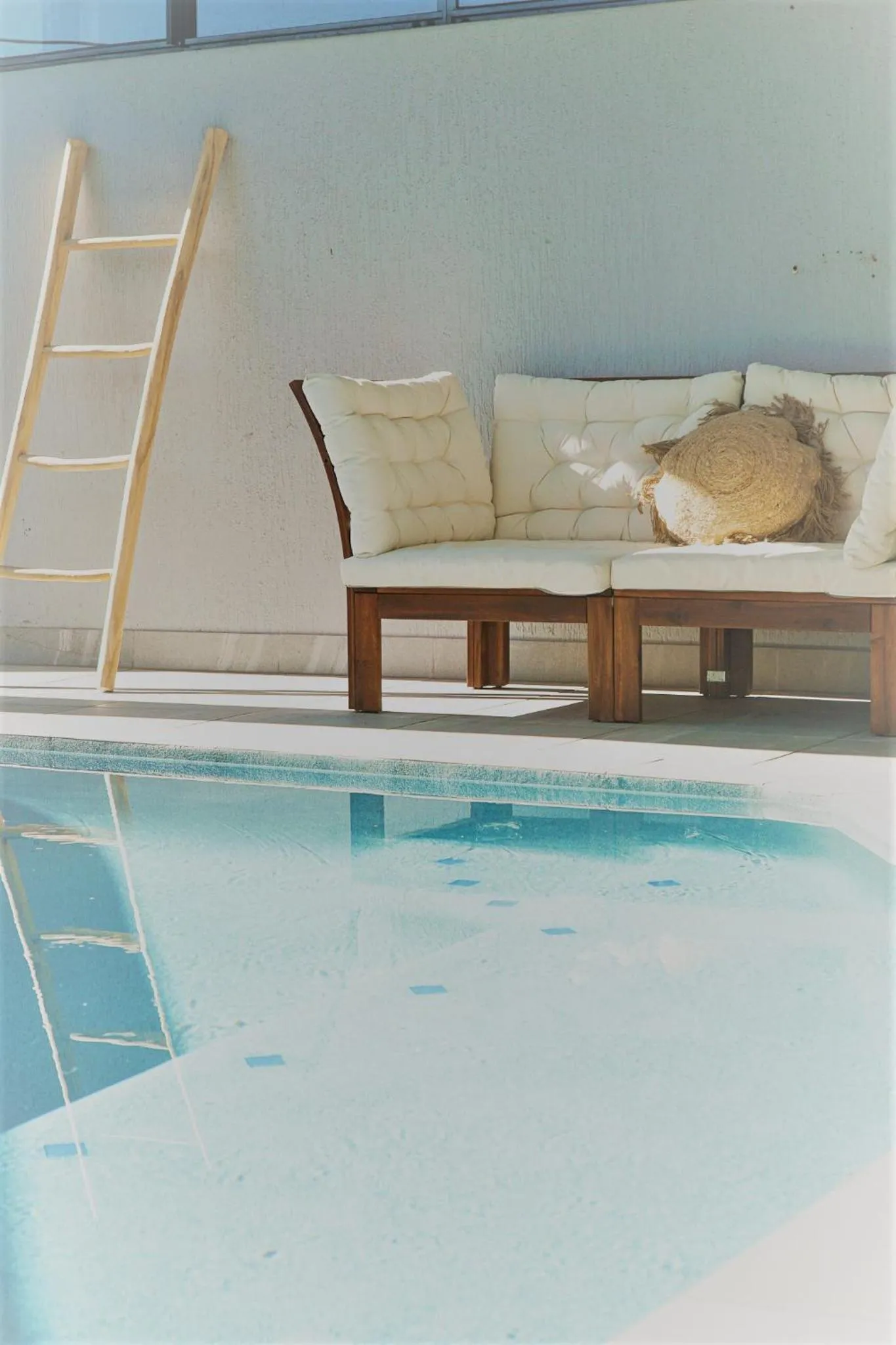 Pool view in La Promenade