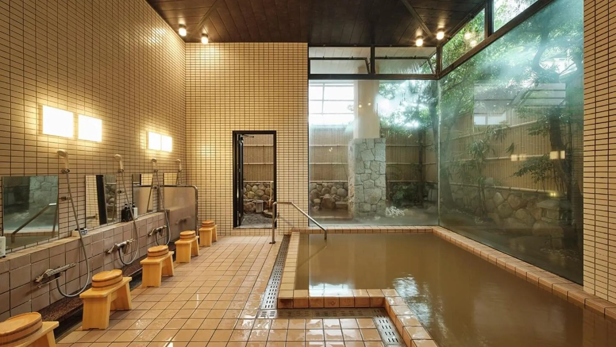 Hot Spring Bath in Manseiro