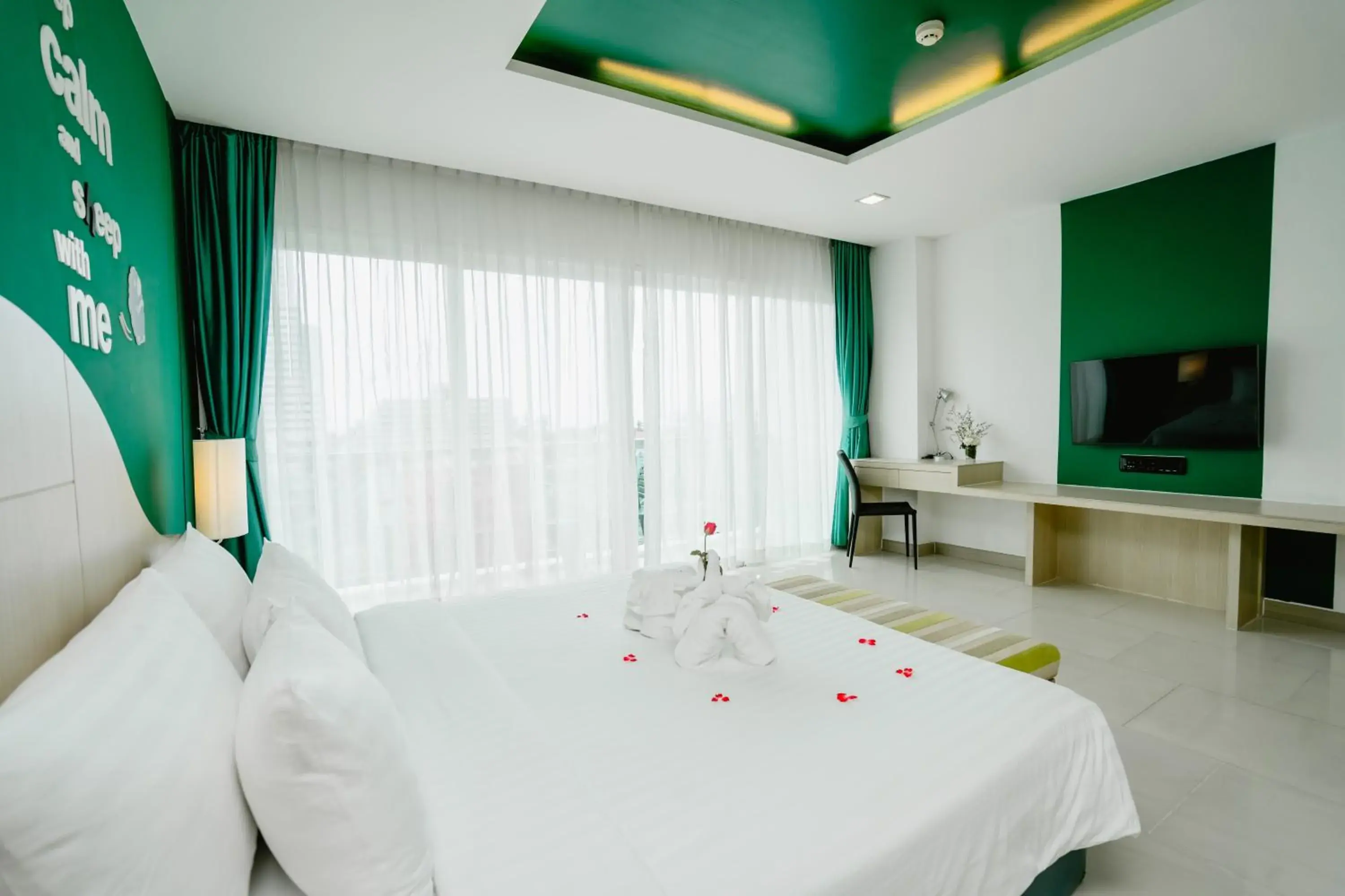 Bed in SLEEP WITH ME HOTEL design hotel @ patong (SHA Plus+) Bed in SLEEP WITH ME HOTEL design hotel @ patong (SHA Plus+)