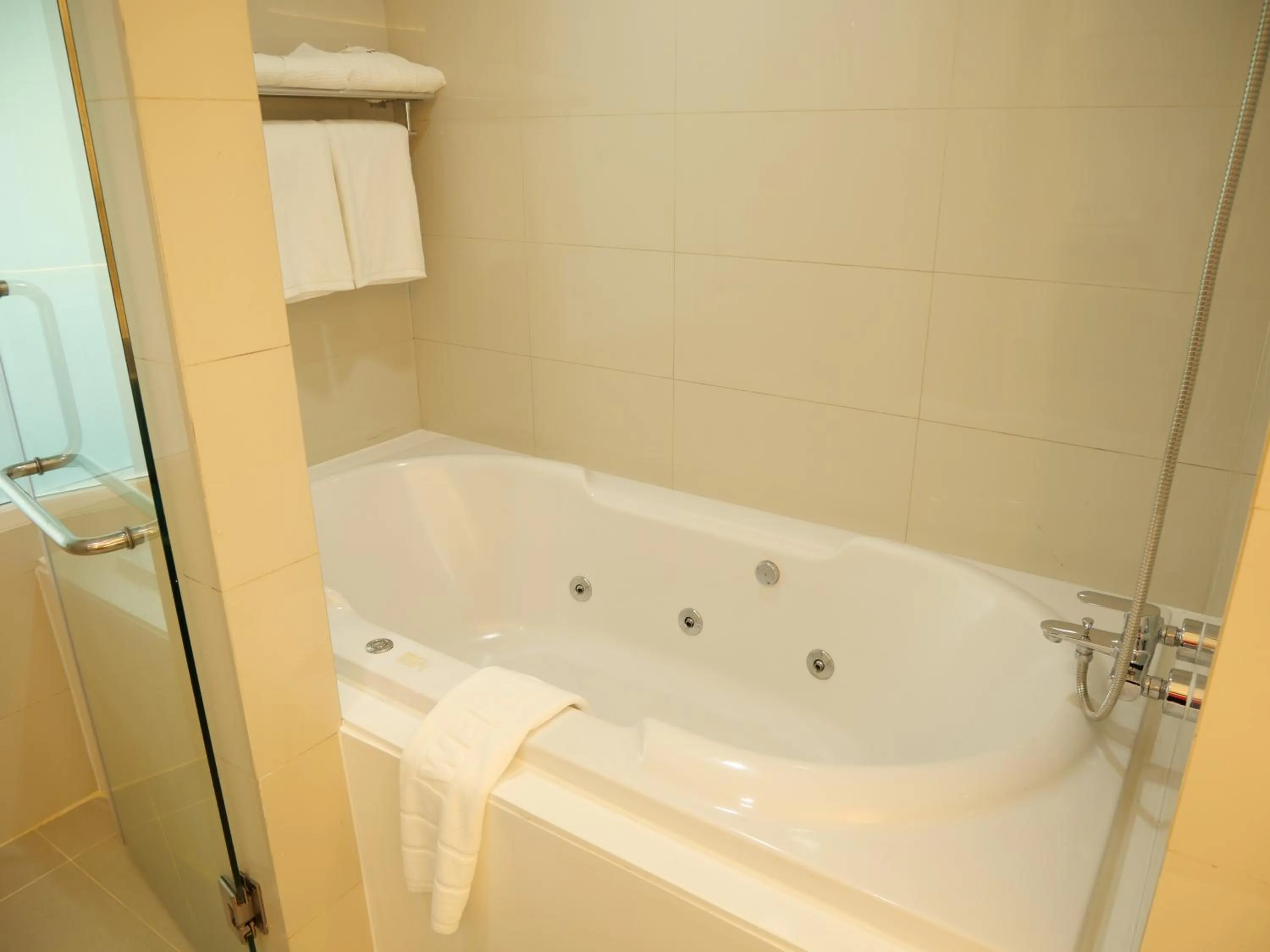 Bathroom in SLEEP WITH ME HOTEL design hotel @ patong (SHA Plus+)